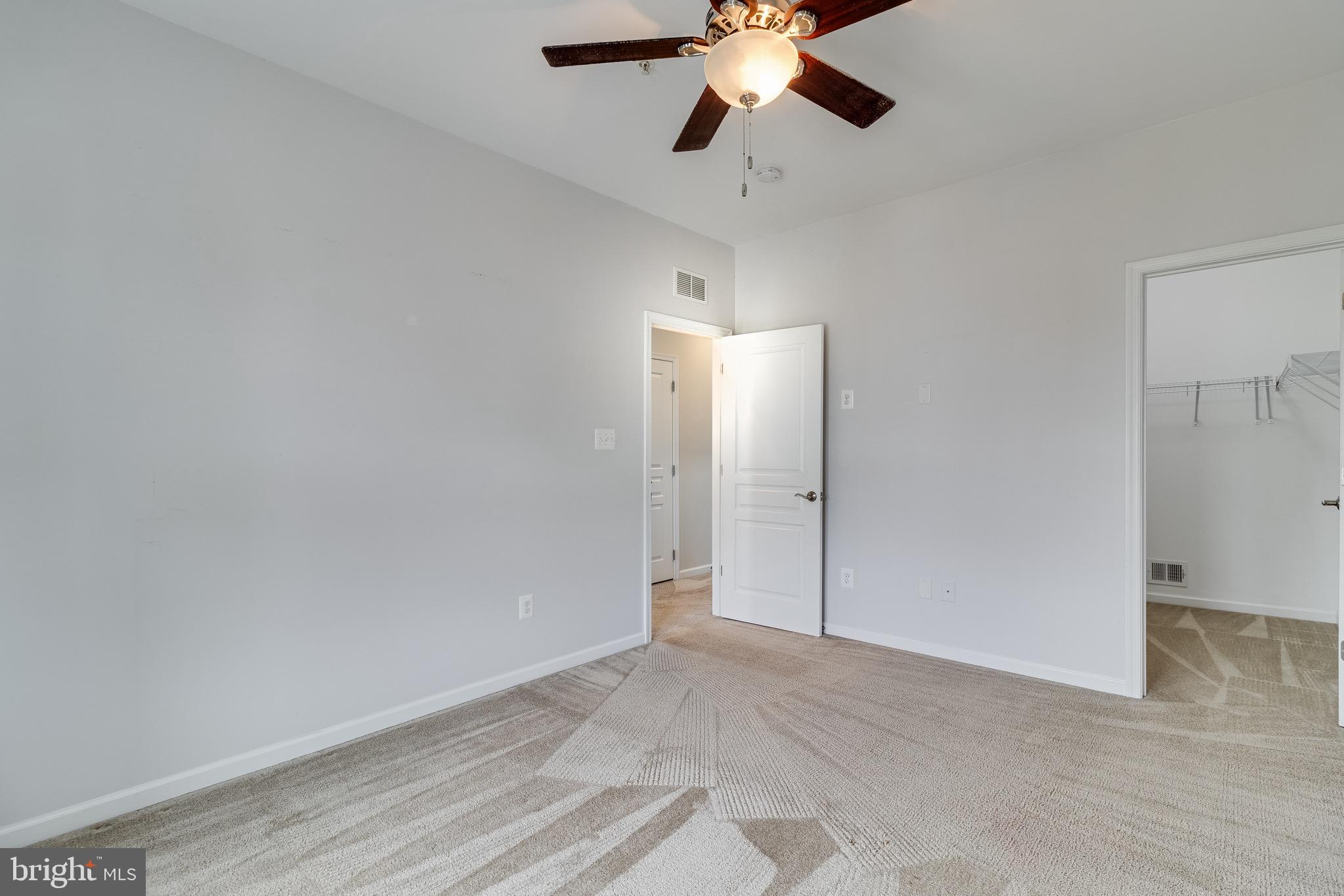 WOODLAND PARK AT WILDEWOOD - Residential