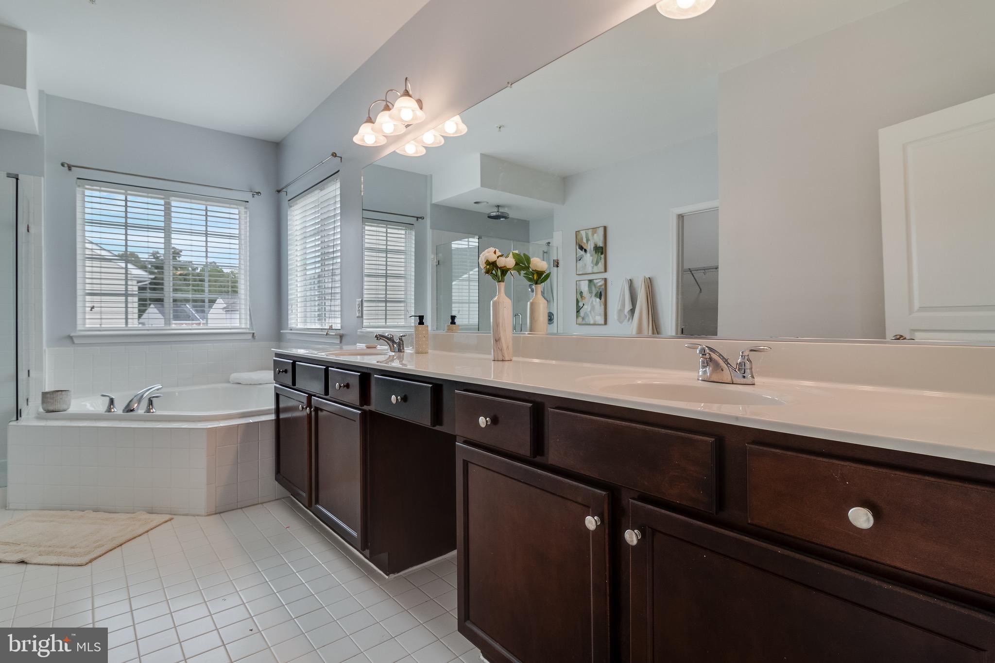 WOODLAND PARK AT WILDEWOOD - Residential