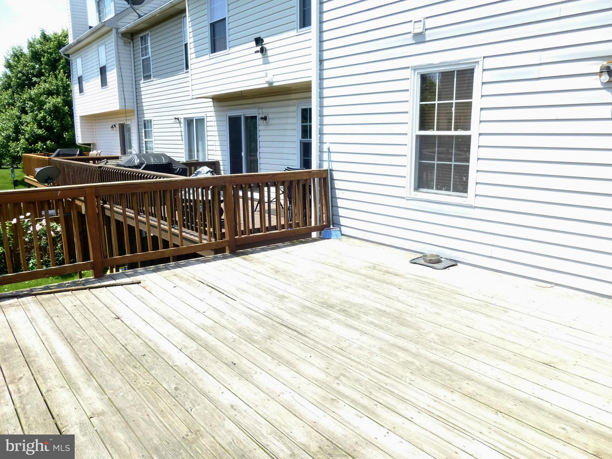 STONEY BEACH - Residential Lease