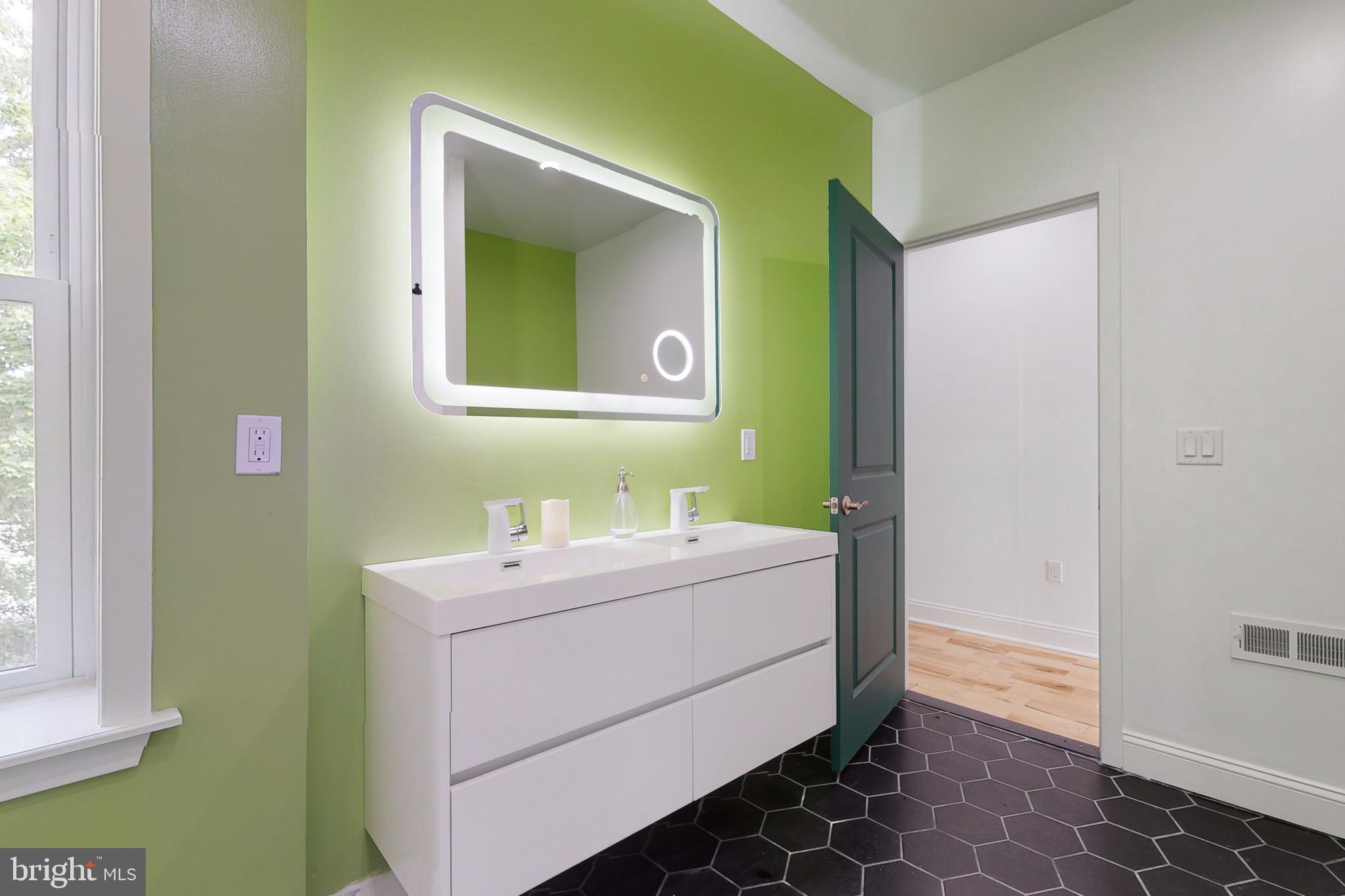 CEDAR PARK - Residential