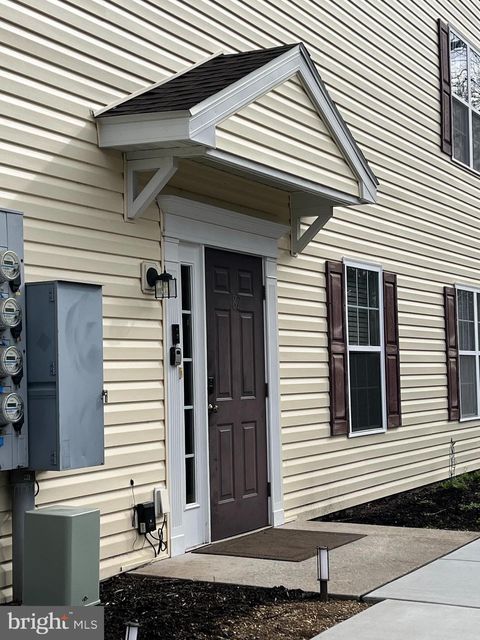 Condo For Sale - 182 Christine Drive<br/> Berks County, READING, PA 19606