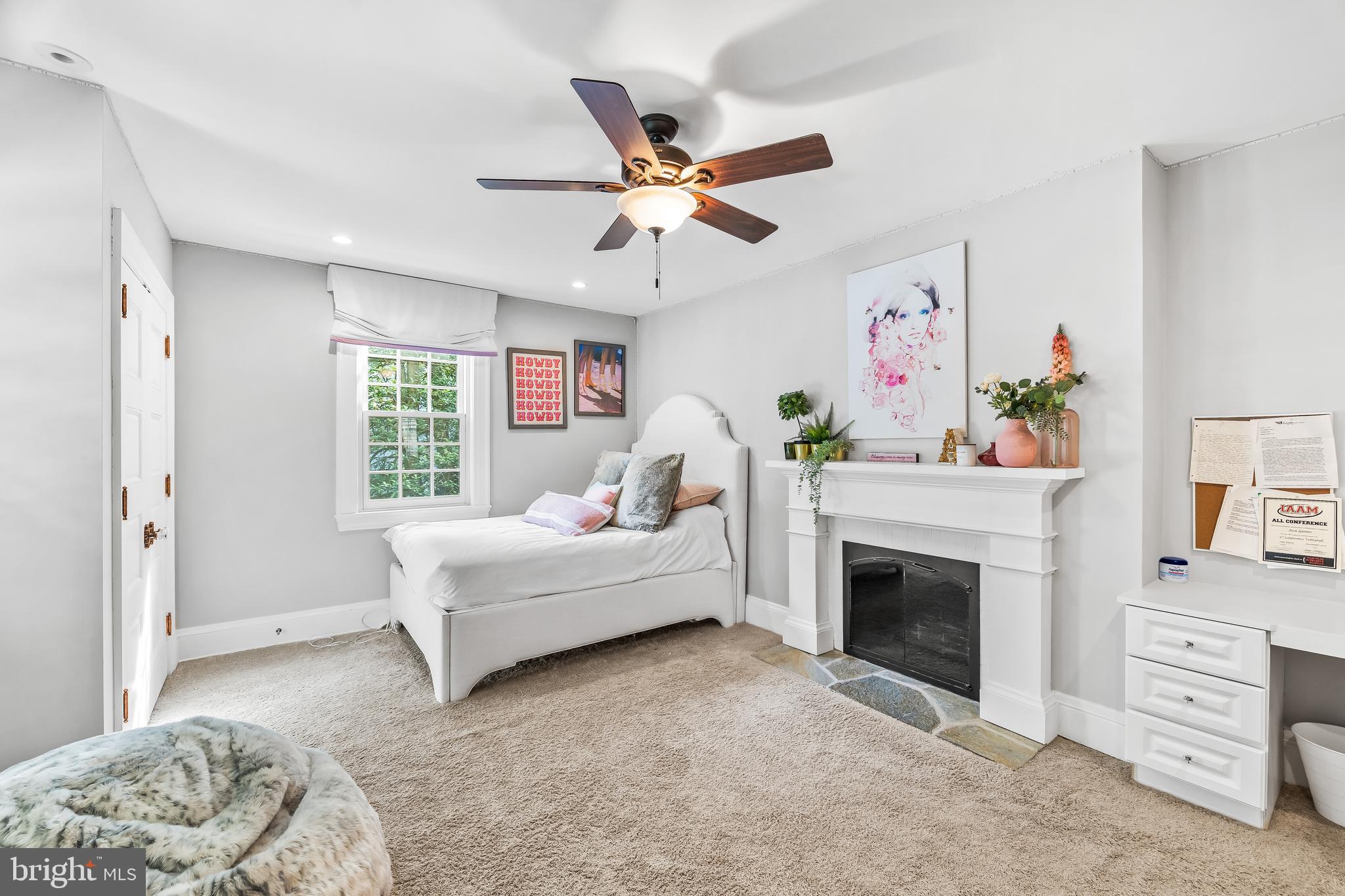 ROLAND PARK - Residential