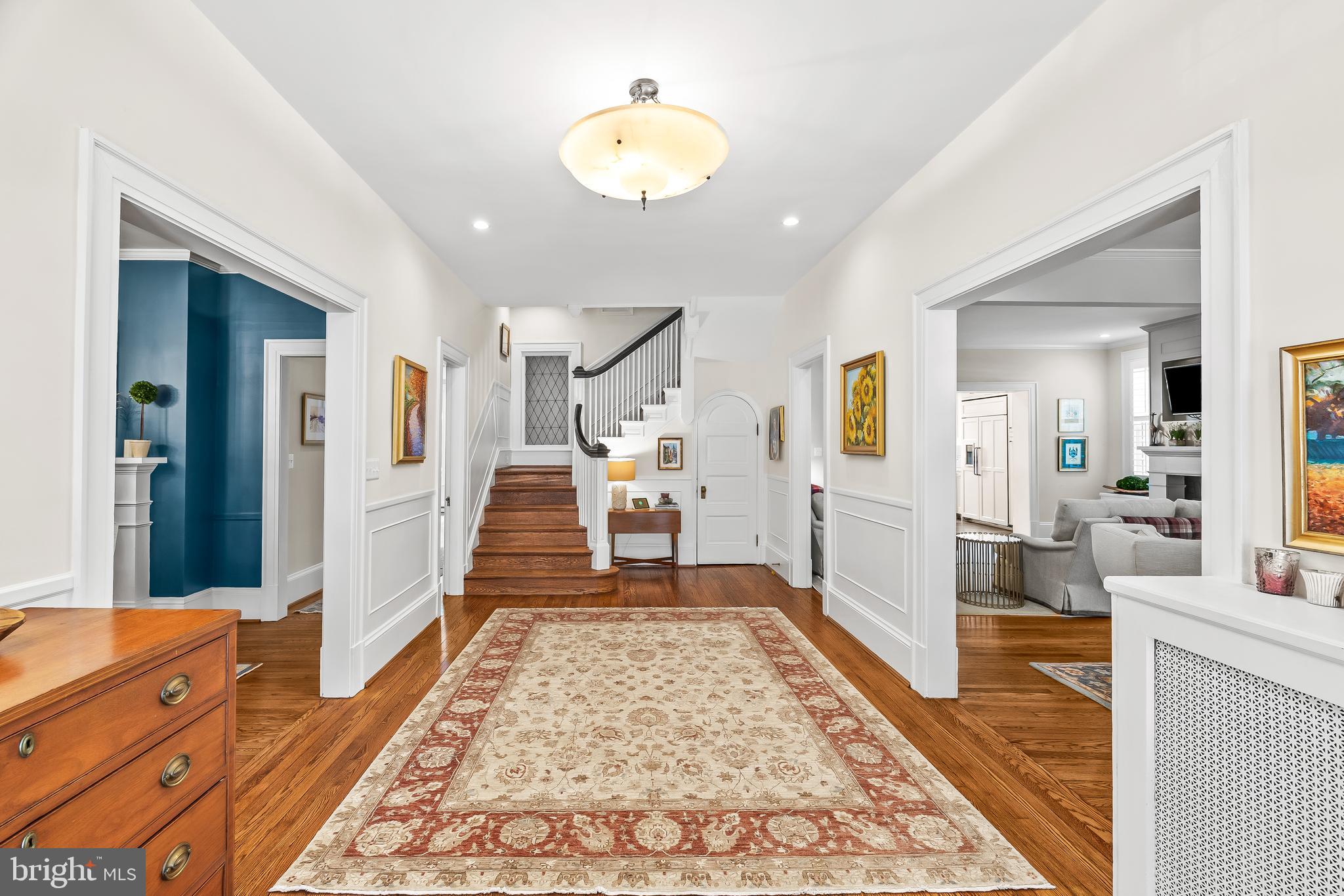 ROLAND PARK - Residential