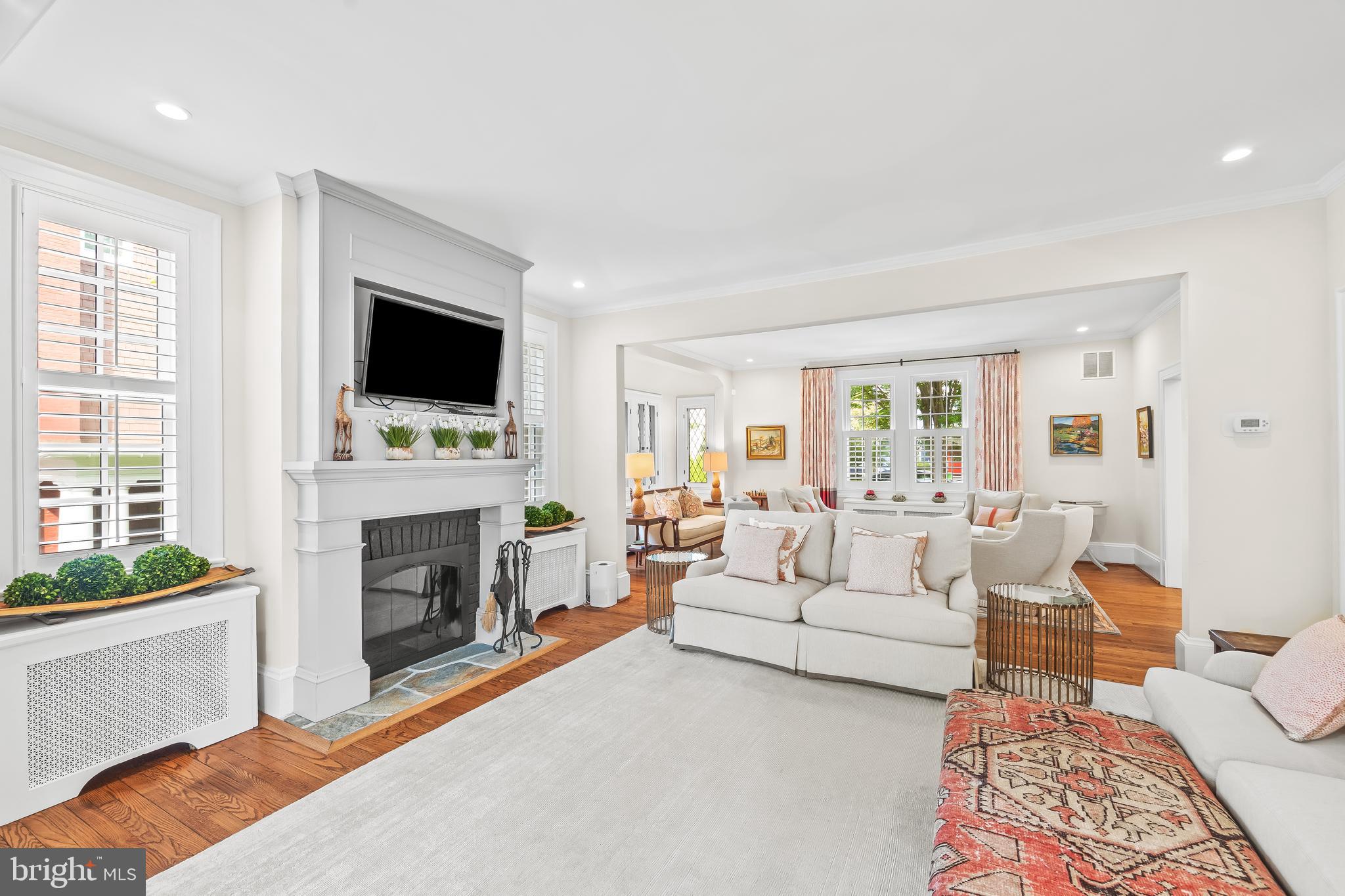 ROLAND PARK - Residential