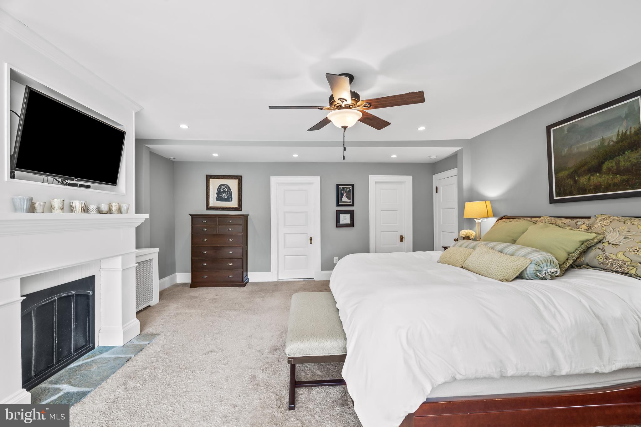 ROLAND PARK - Residential