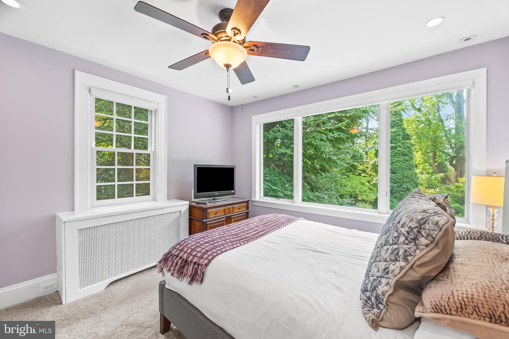 ROLAND PARK - Residential