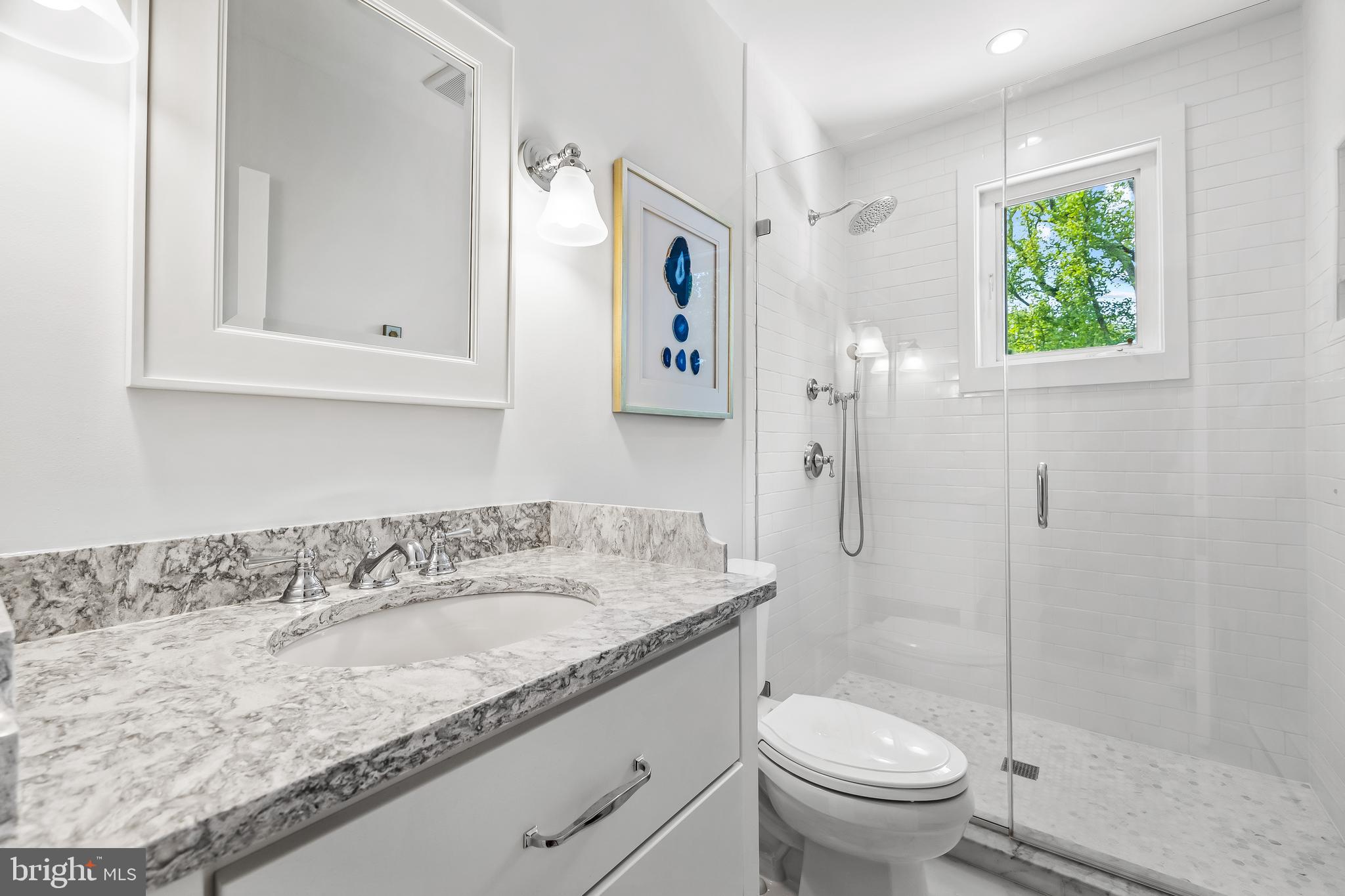 ROLAND PARK - Residential