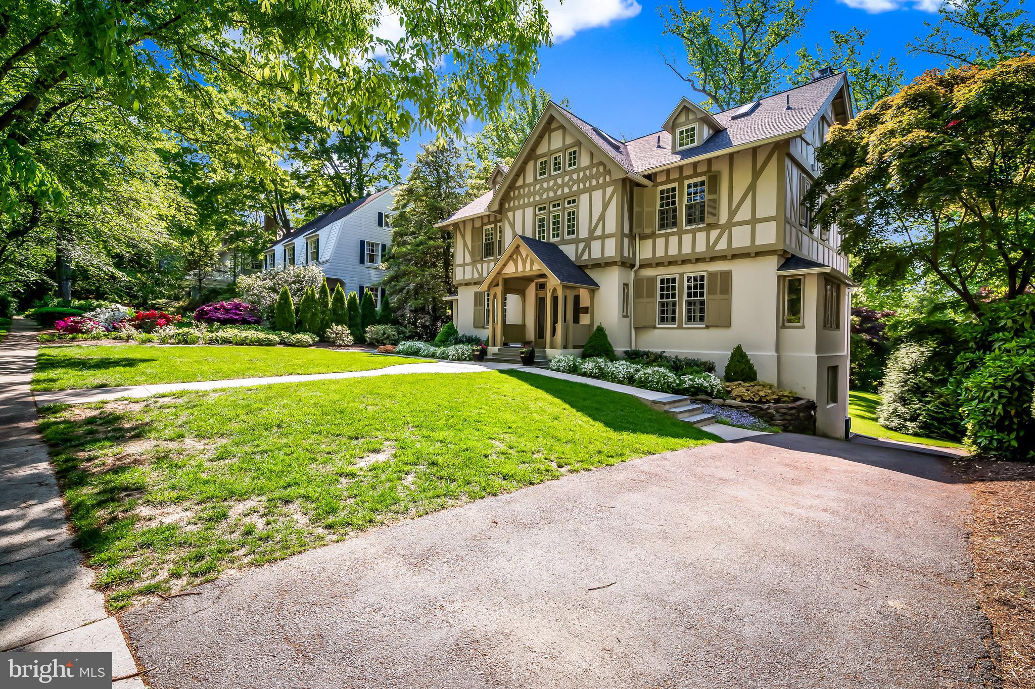 ROLAND PARK - Residential