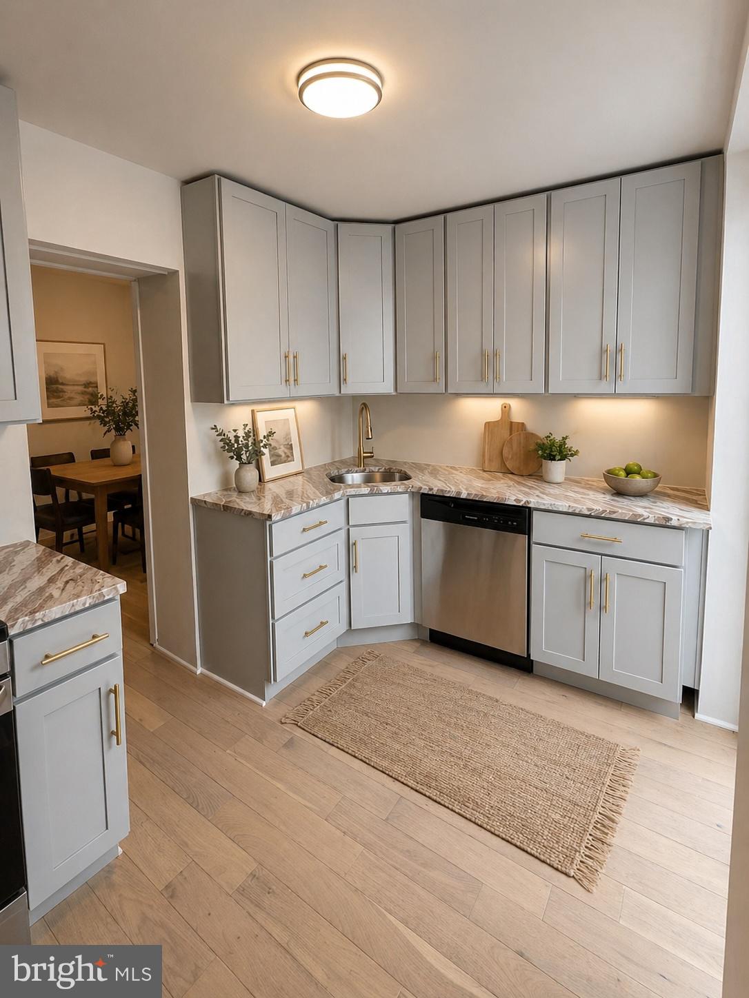 ROXBOROUGH - Residential