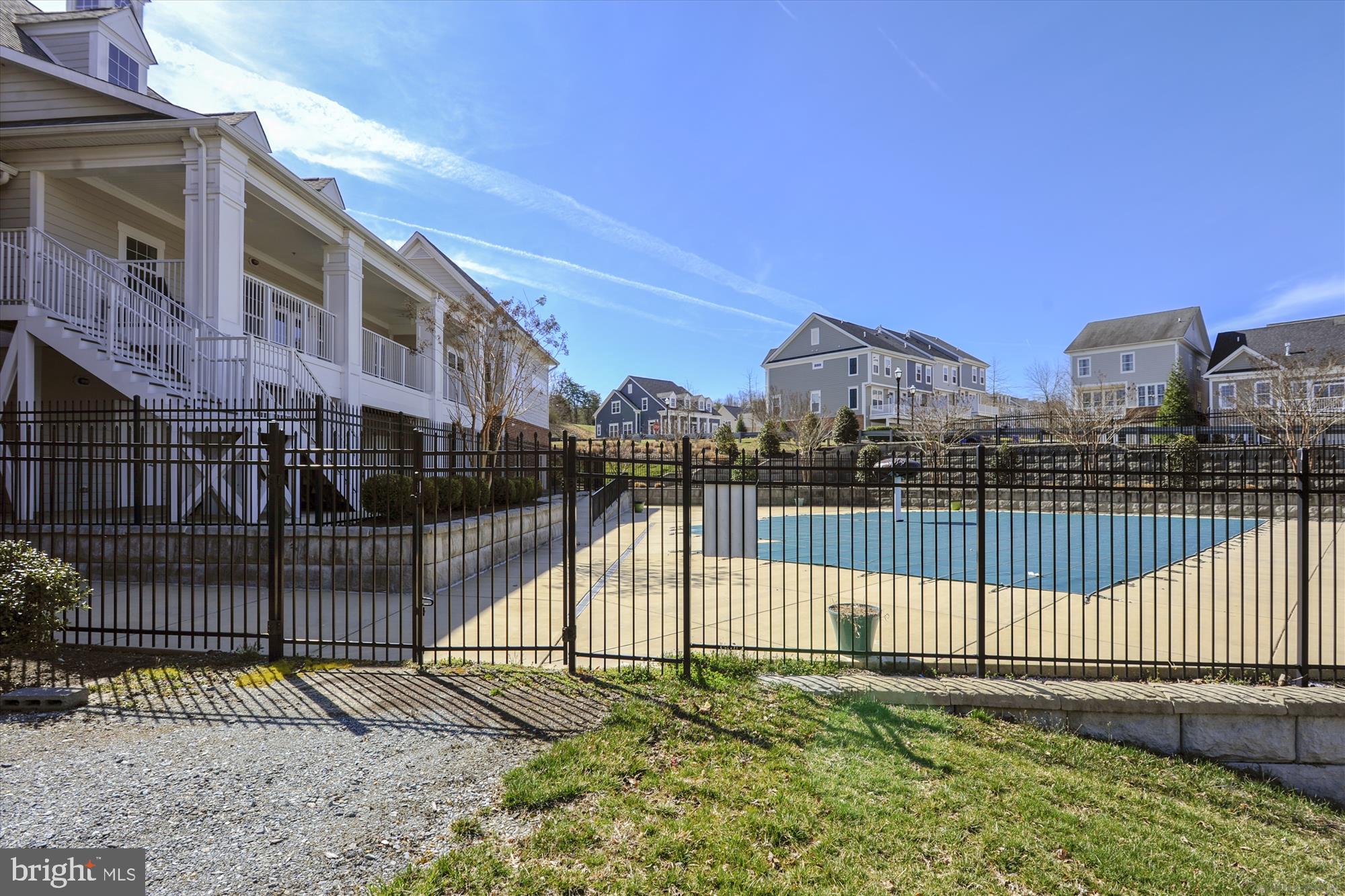 THE VILLAGES OF STEEPLEC - Residential