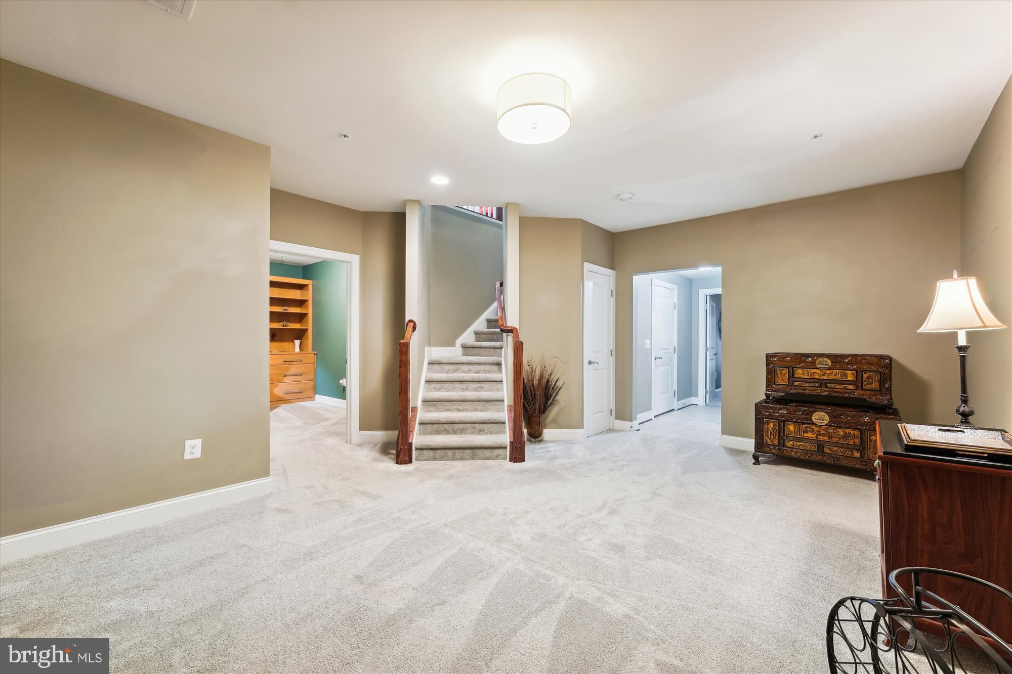 THE VILLAGES OF STEEPLEC - Residential