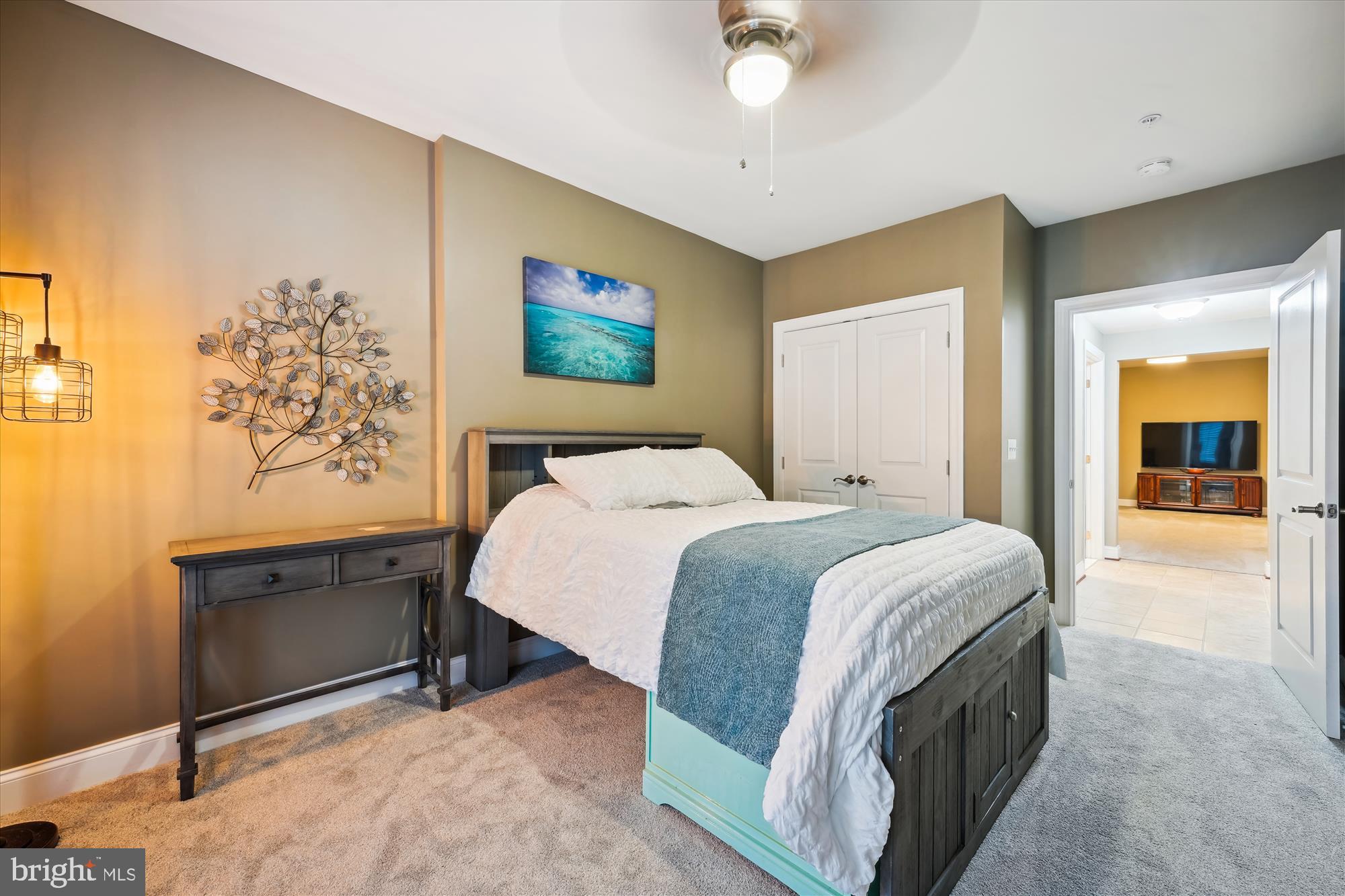 THE VILLAGES OF STEEPLEC - Residential