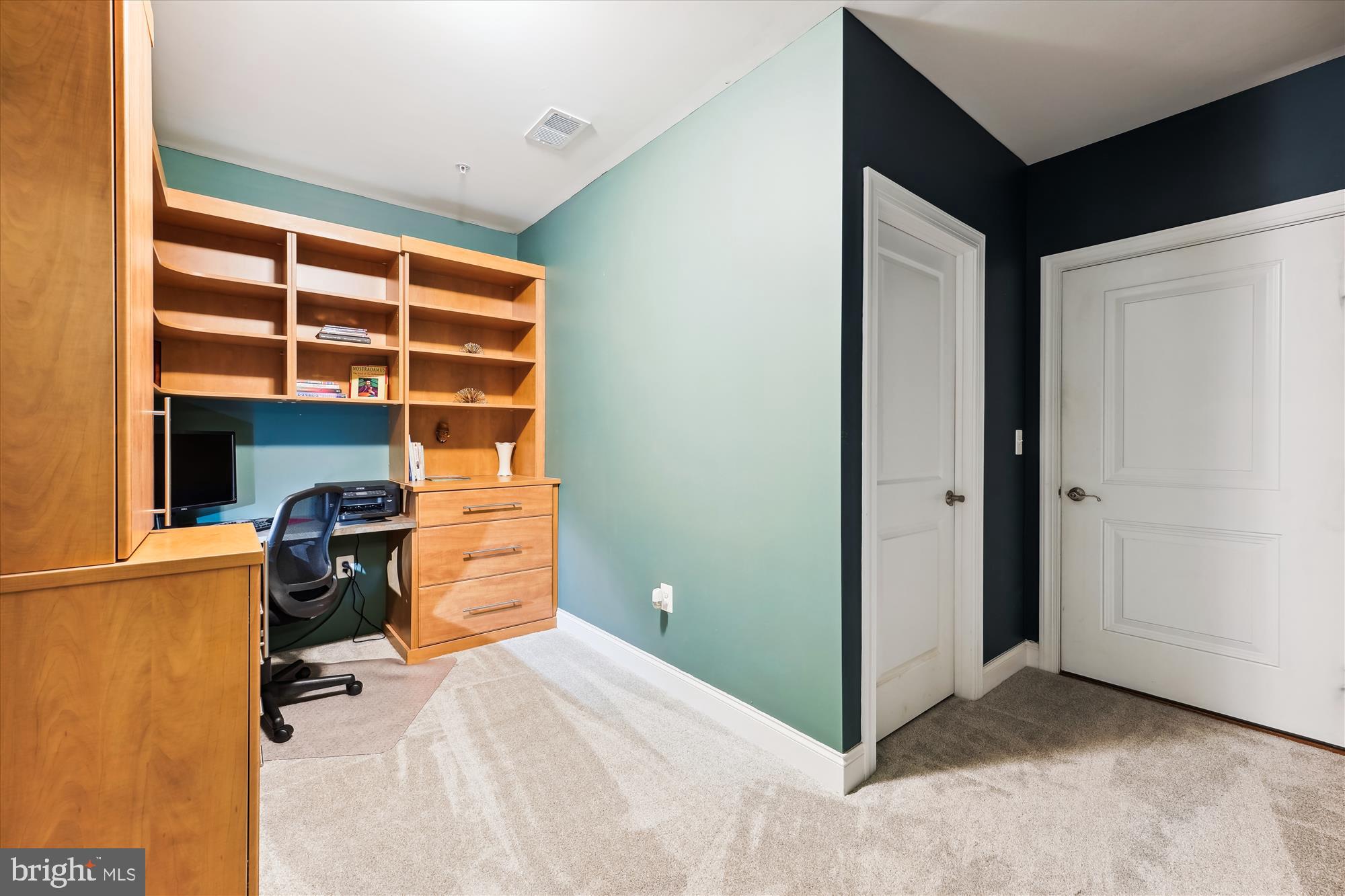 THE VILLAGES OF STEEPLEC - Residential