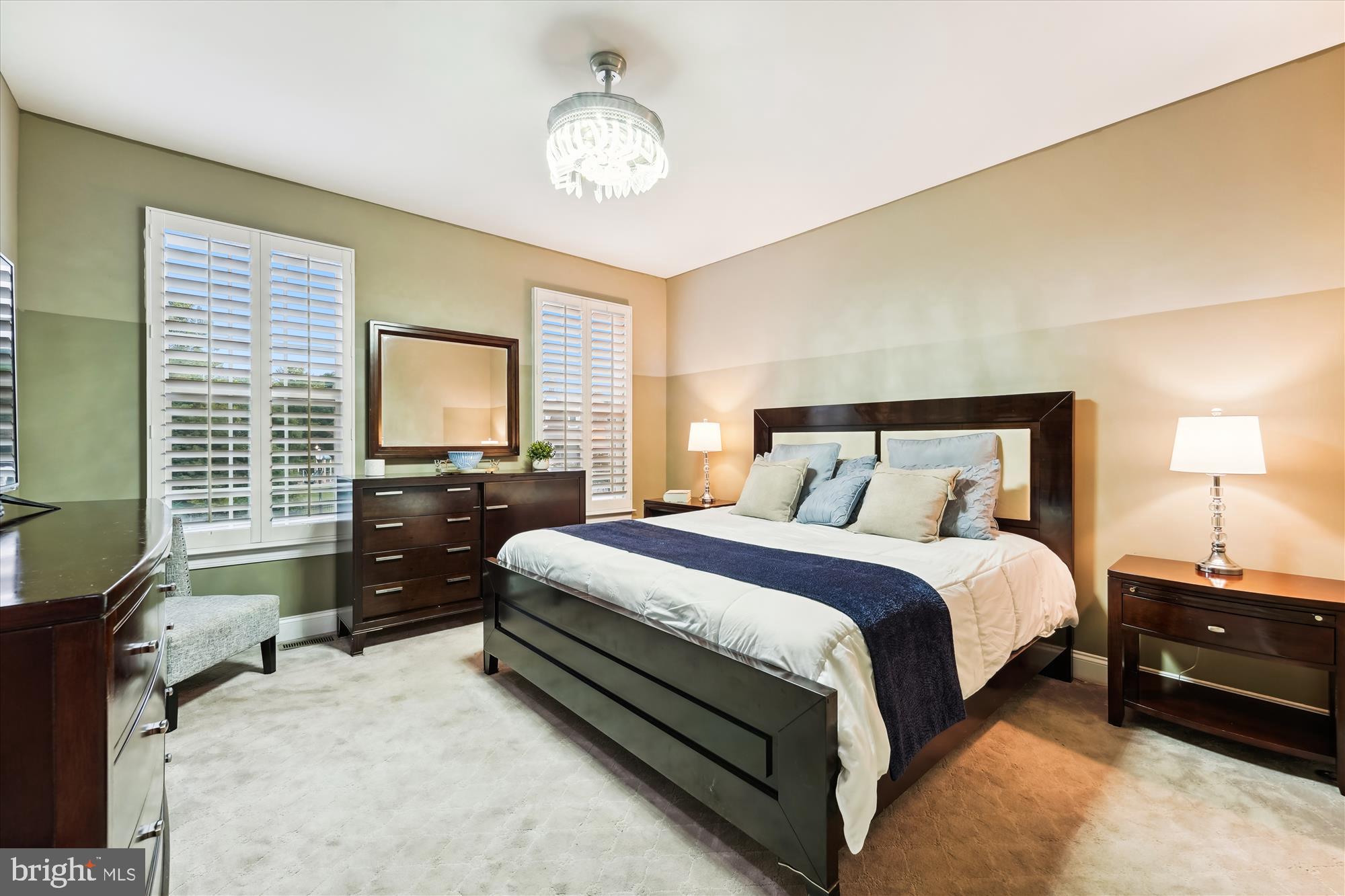 THE VILLAGES OF STEEPLEC - Residential