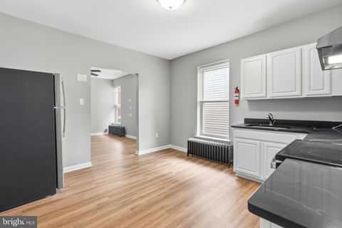 Condo For Rent - 134 E Lancaster Avenue #2<br/> DOWNINGTOWN, PA 19335