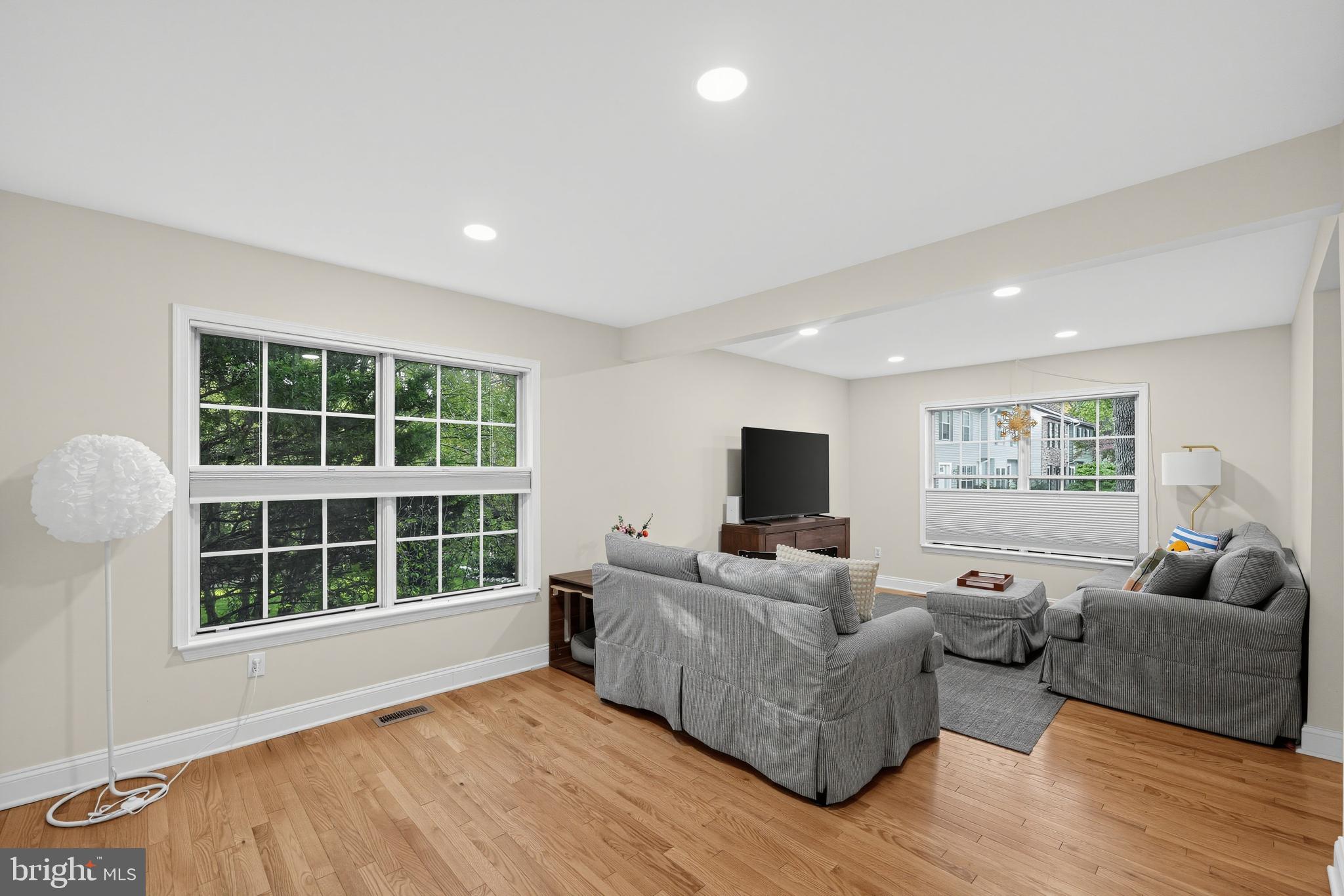 11527 SHELL FLOWER LANE