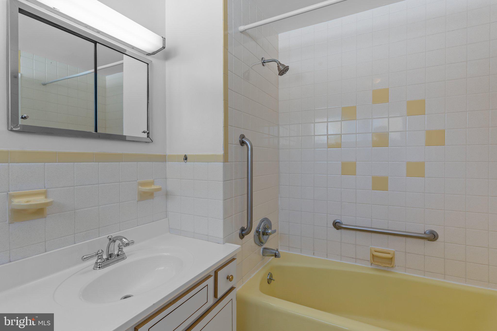 CORNWELL HGTS - Residential