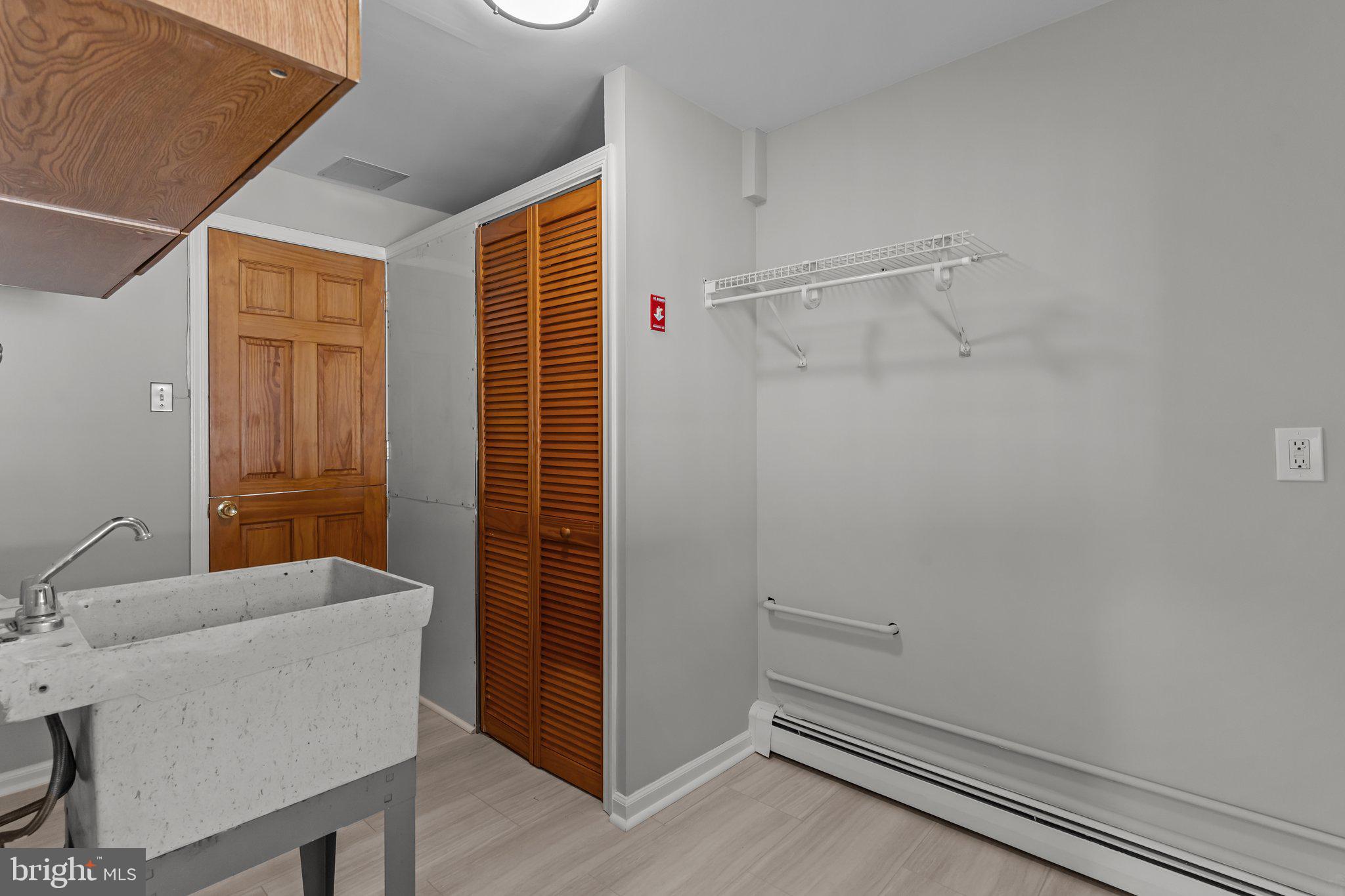 CORNWELL HGTS - Residential