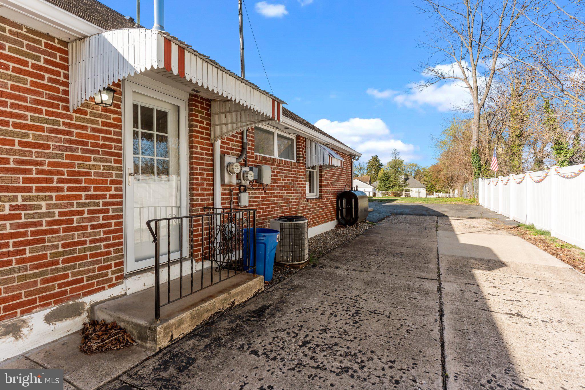 CORNWELL HGTS - Residential