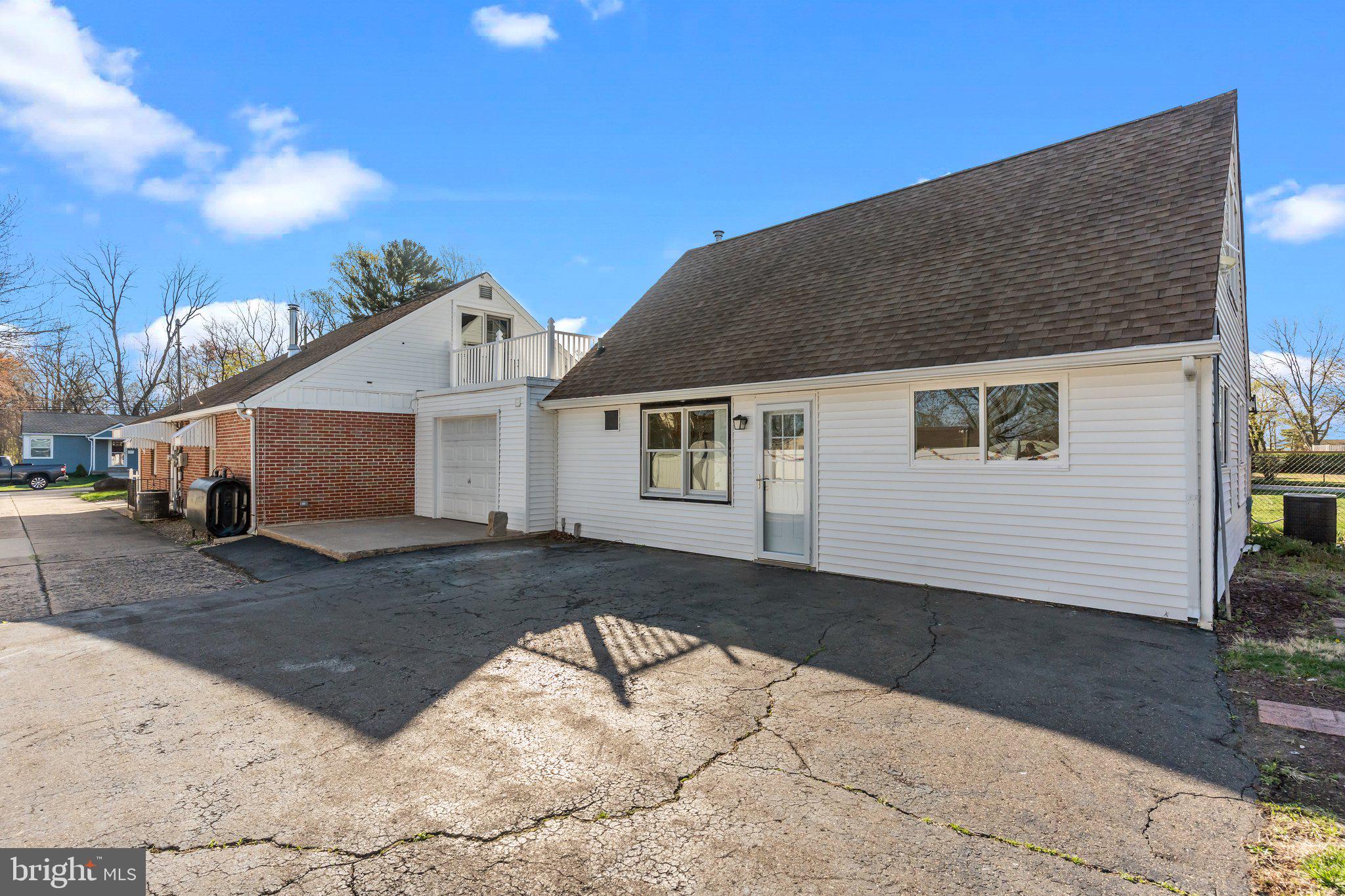 CORNWELL HGTS - Residential