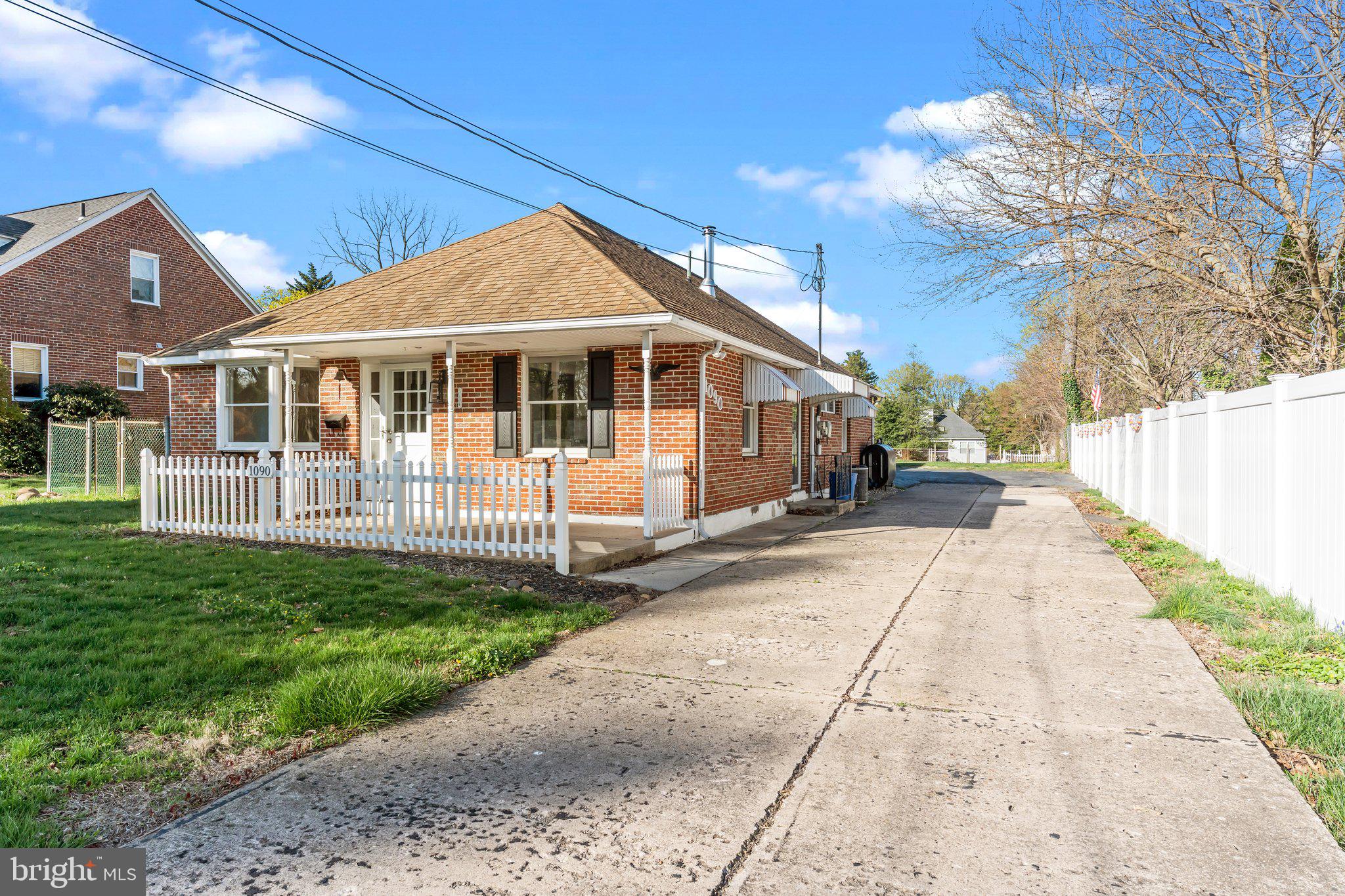 CORNWELL HGTS - Residential