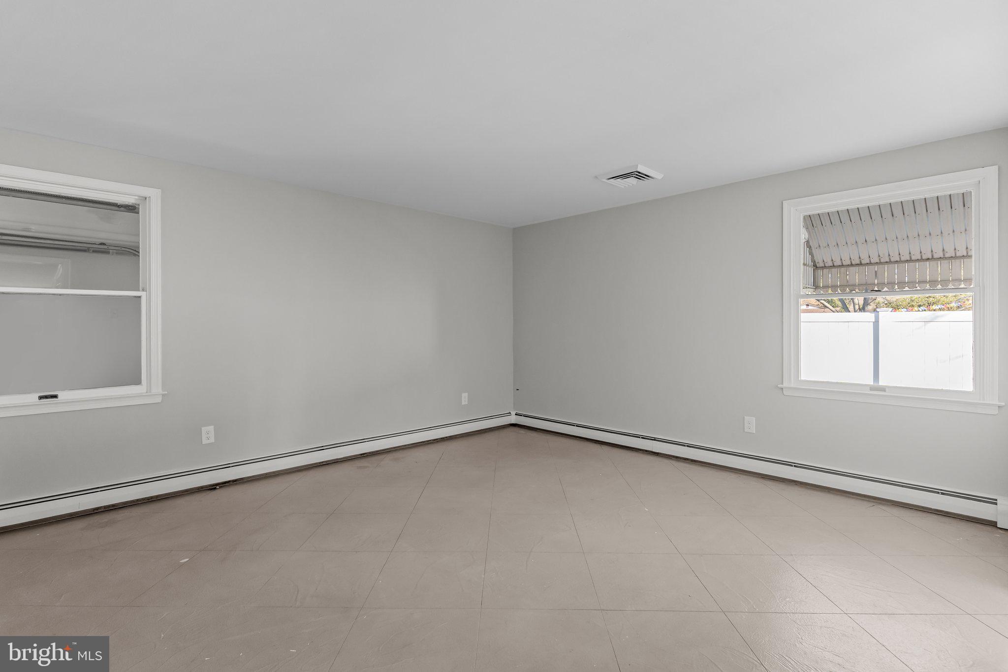 CORNWELL HGTS - Residential