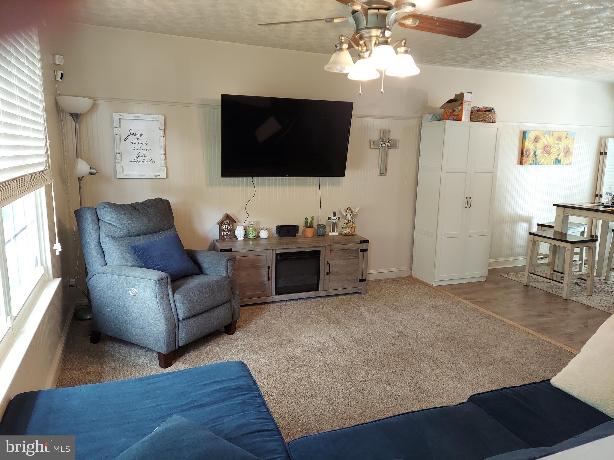 HOLLEYBROOKE/COBBLESTONE - Residential