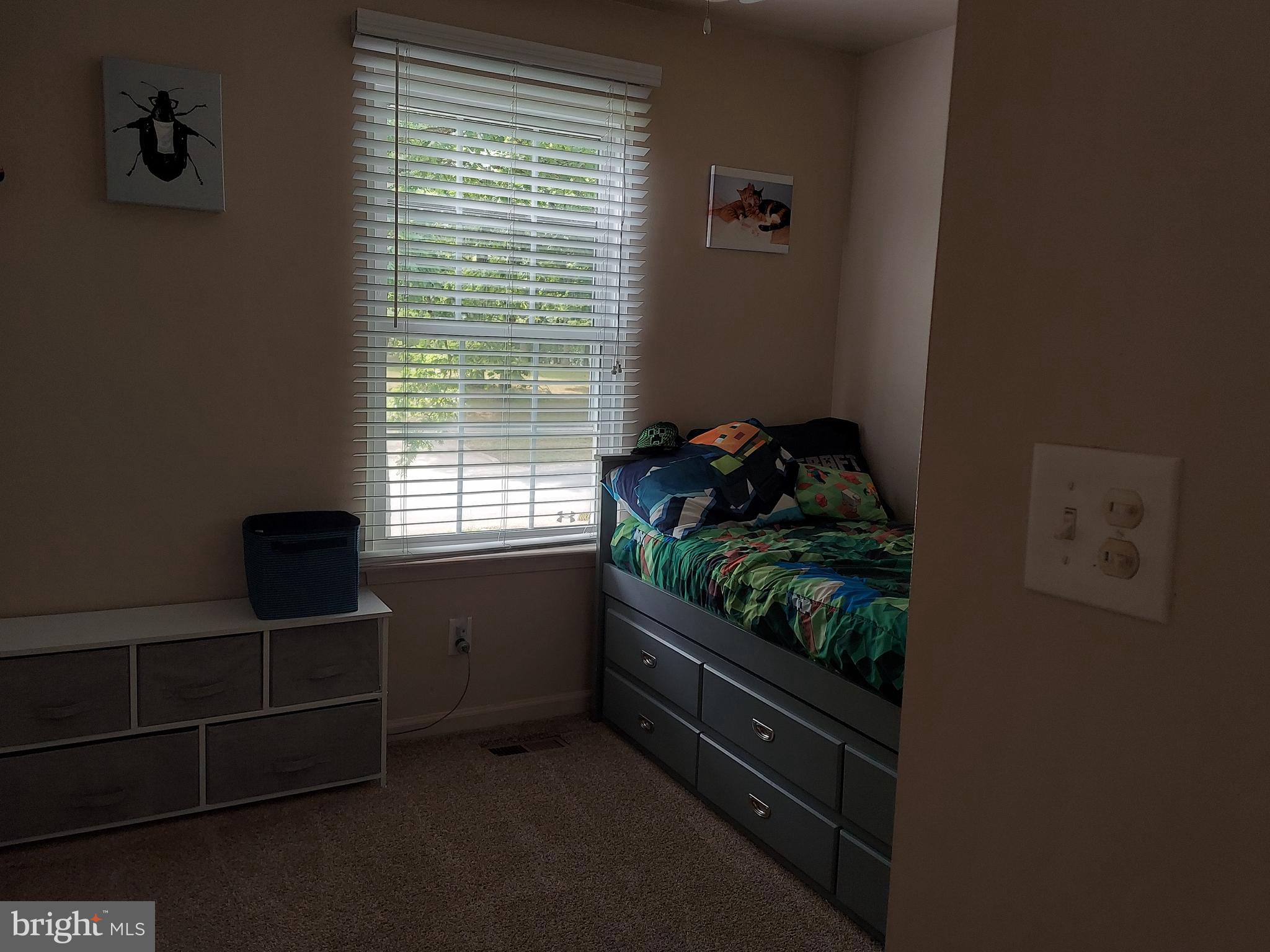 HOLLEYBROOKE/COBBLESTONE - Residential