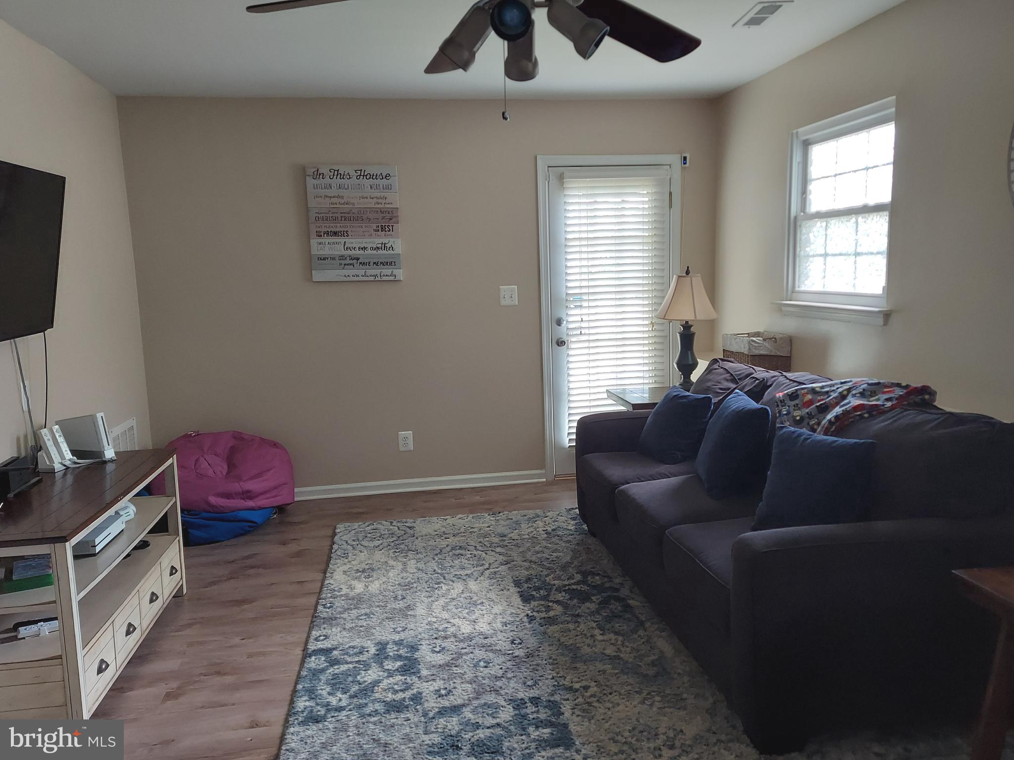 HOLLEYBROOKE/COBBLESTONE - Residential