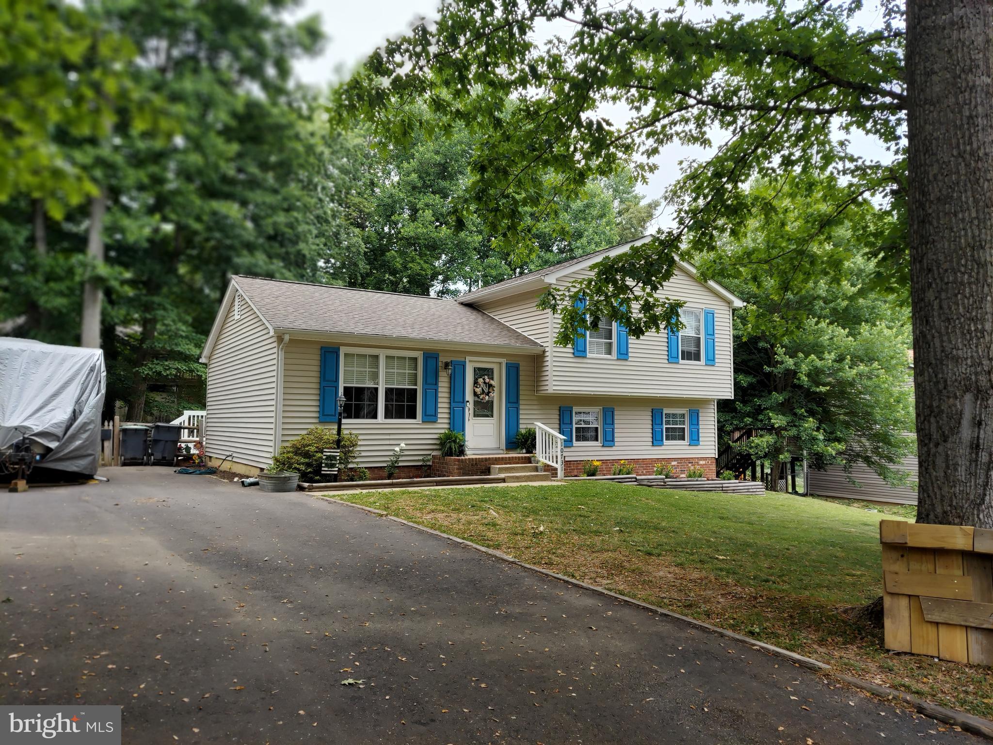 HOLLEYBROOKE/COBBLESTONE - Residential