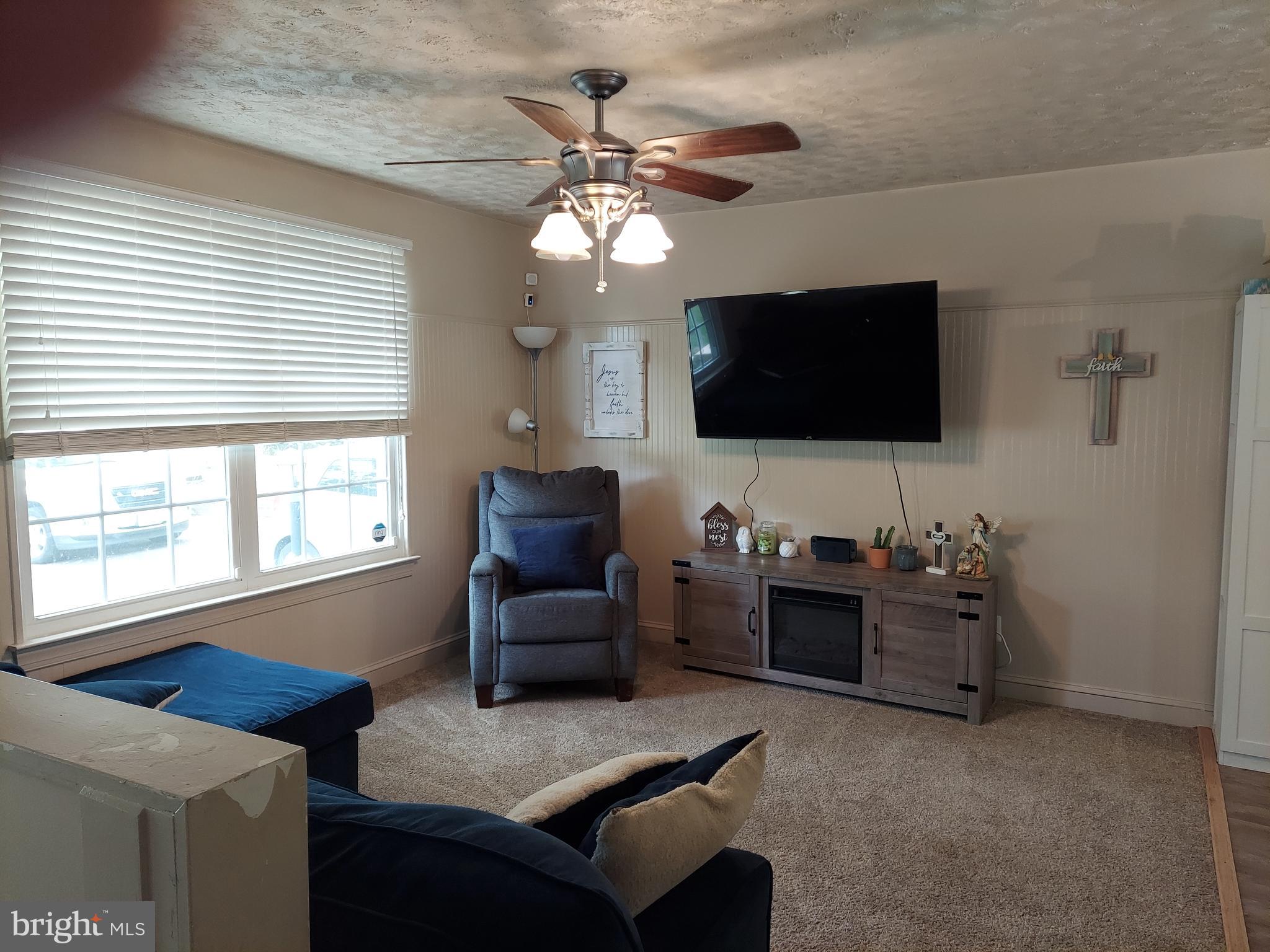 HOLLEYBROOKE/COBBLESTONE - Residential