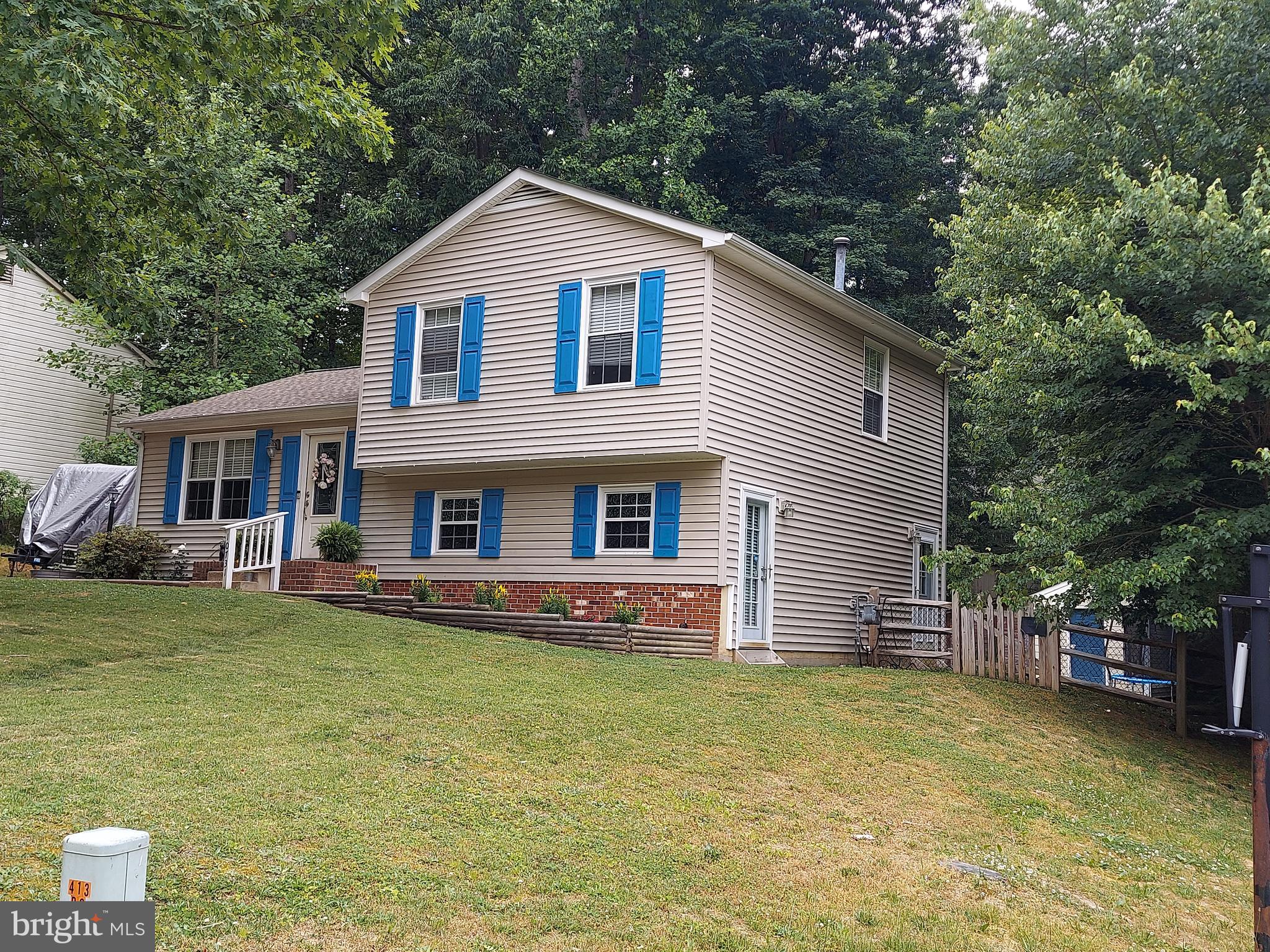 HOLLEYBROOKE/COBBLESTONE - Residential
