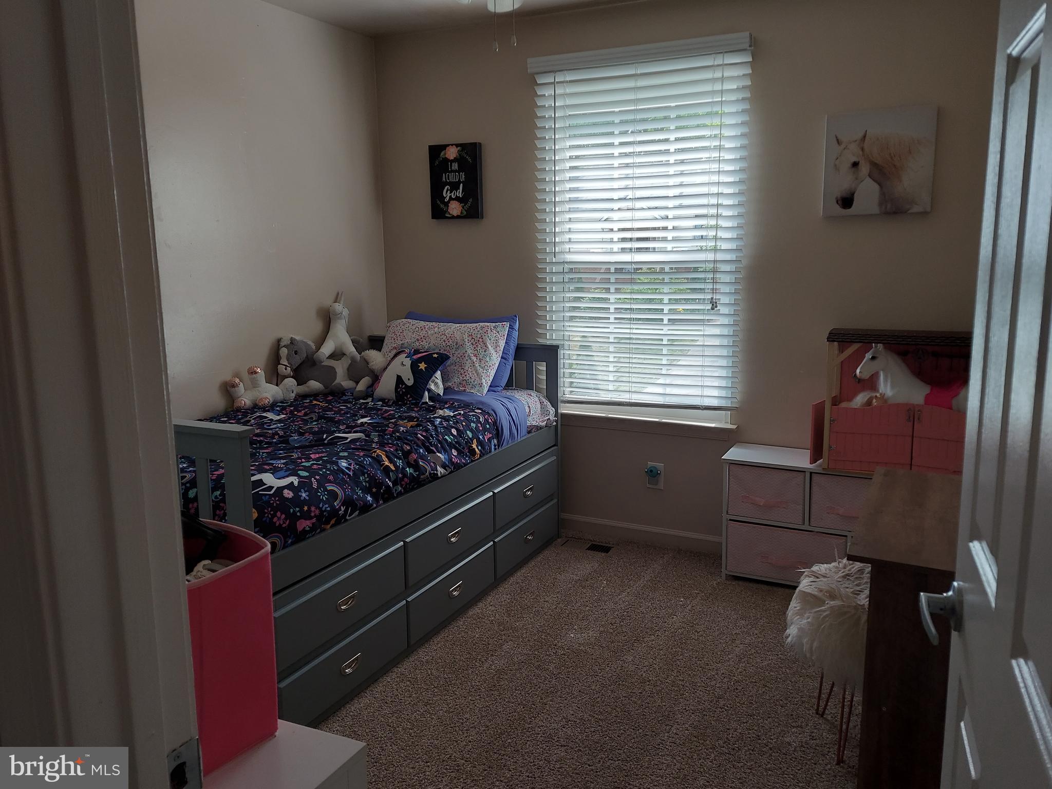 HOLLEYBROOKE/COBBLESTONE - Residential