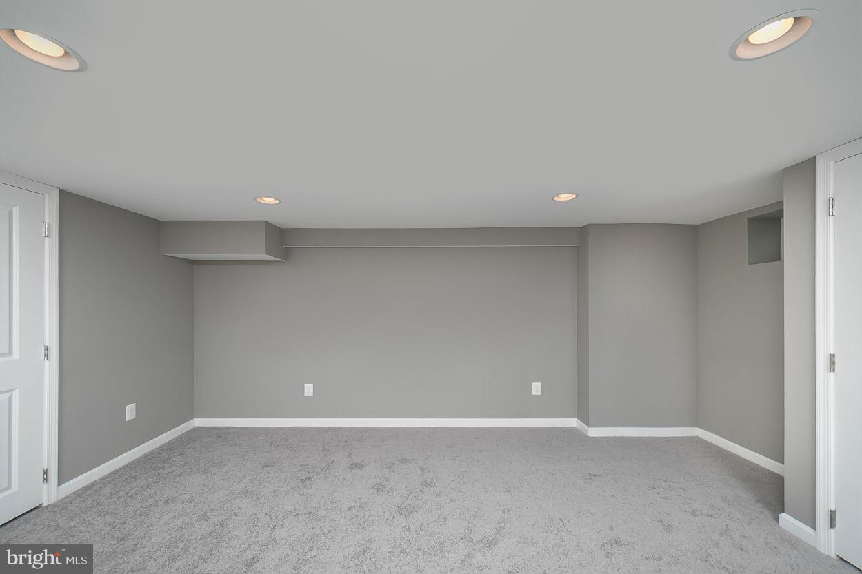 BROOKLYN PARK - Residential