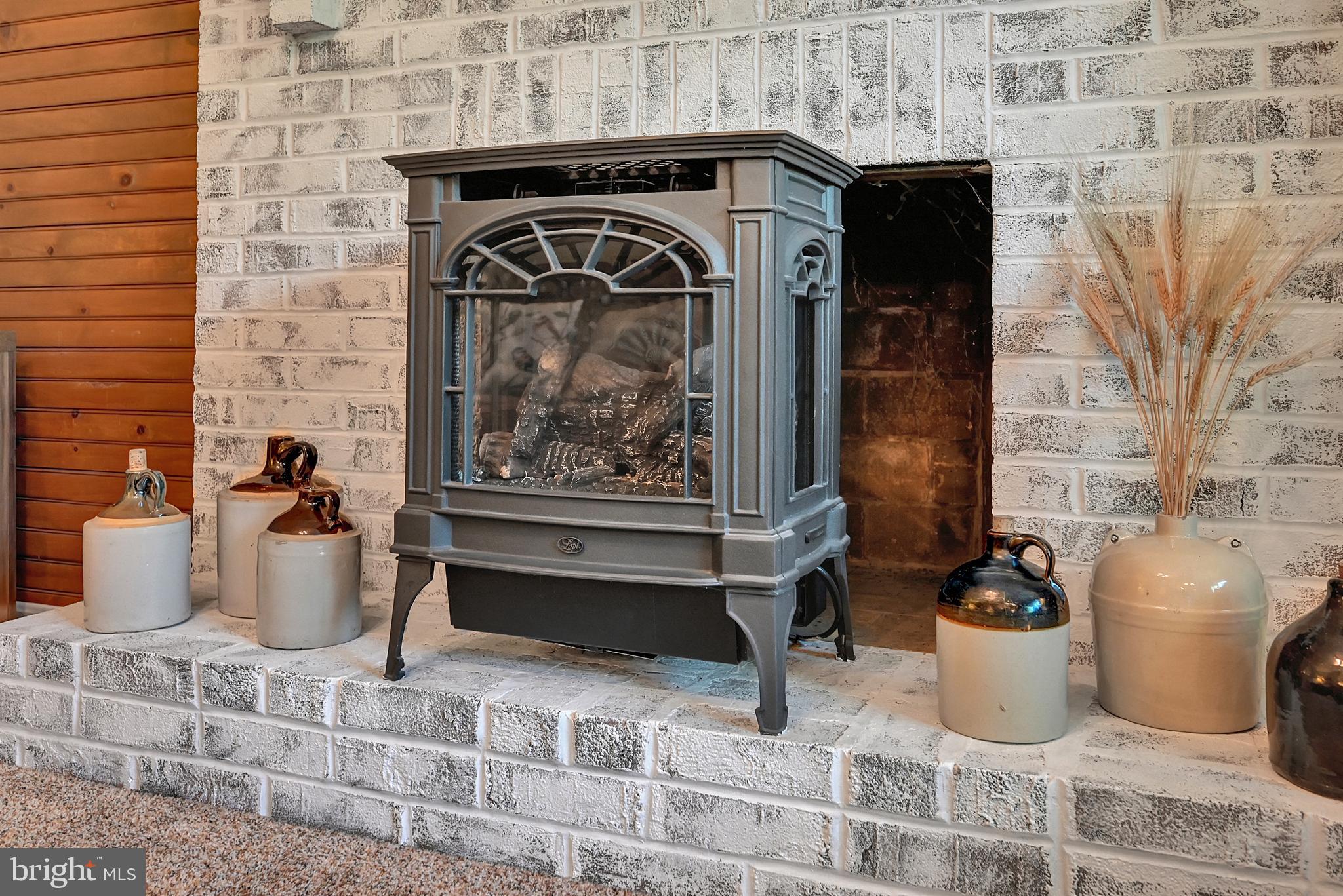 EAST HOPEWELL TWP - Residential