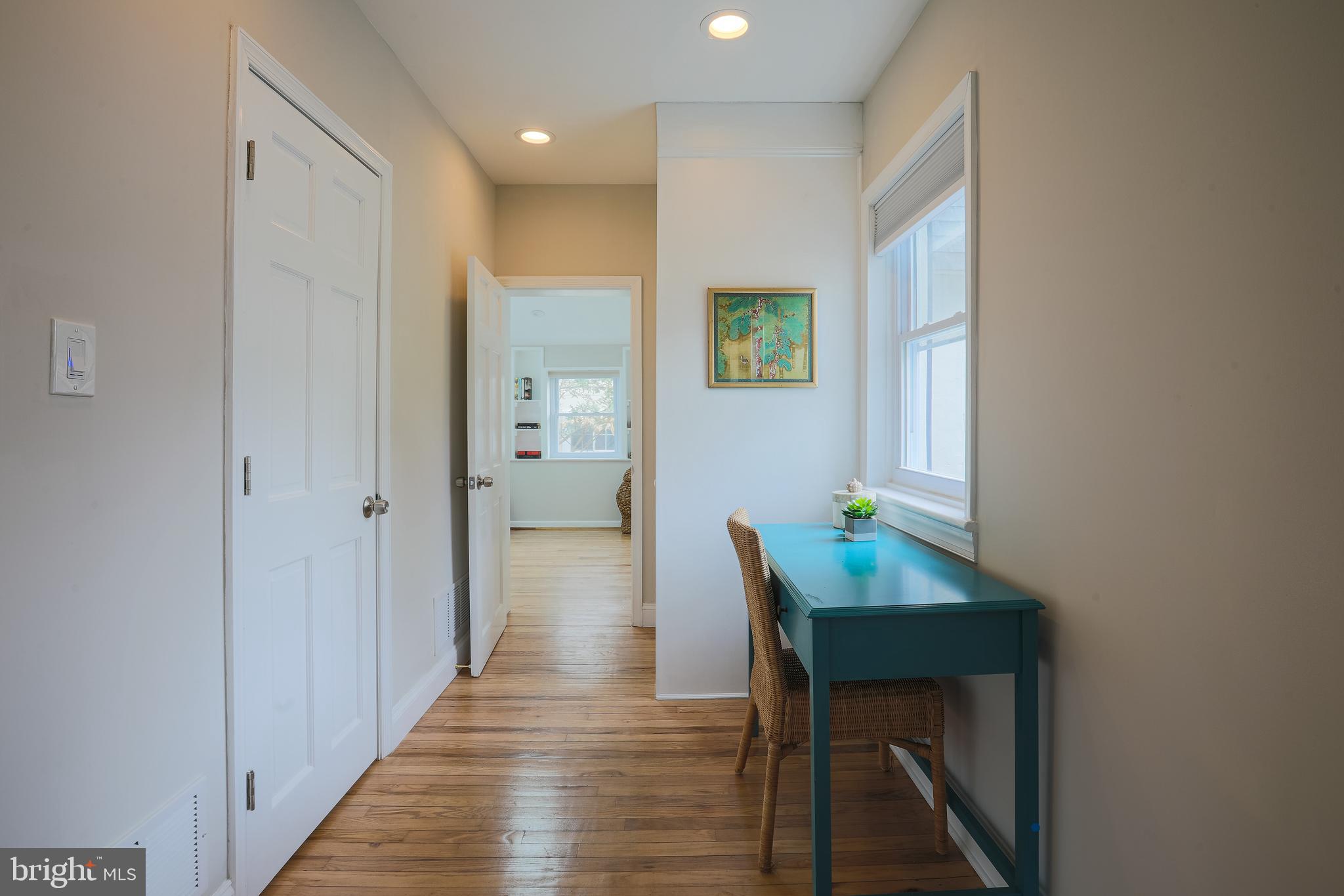 IDLEWOOD - Residential