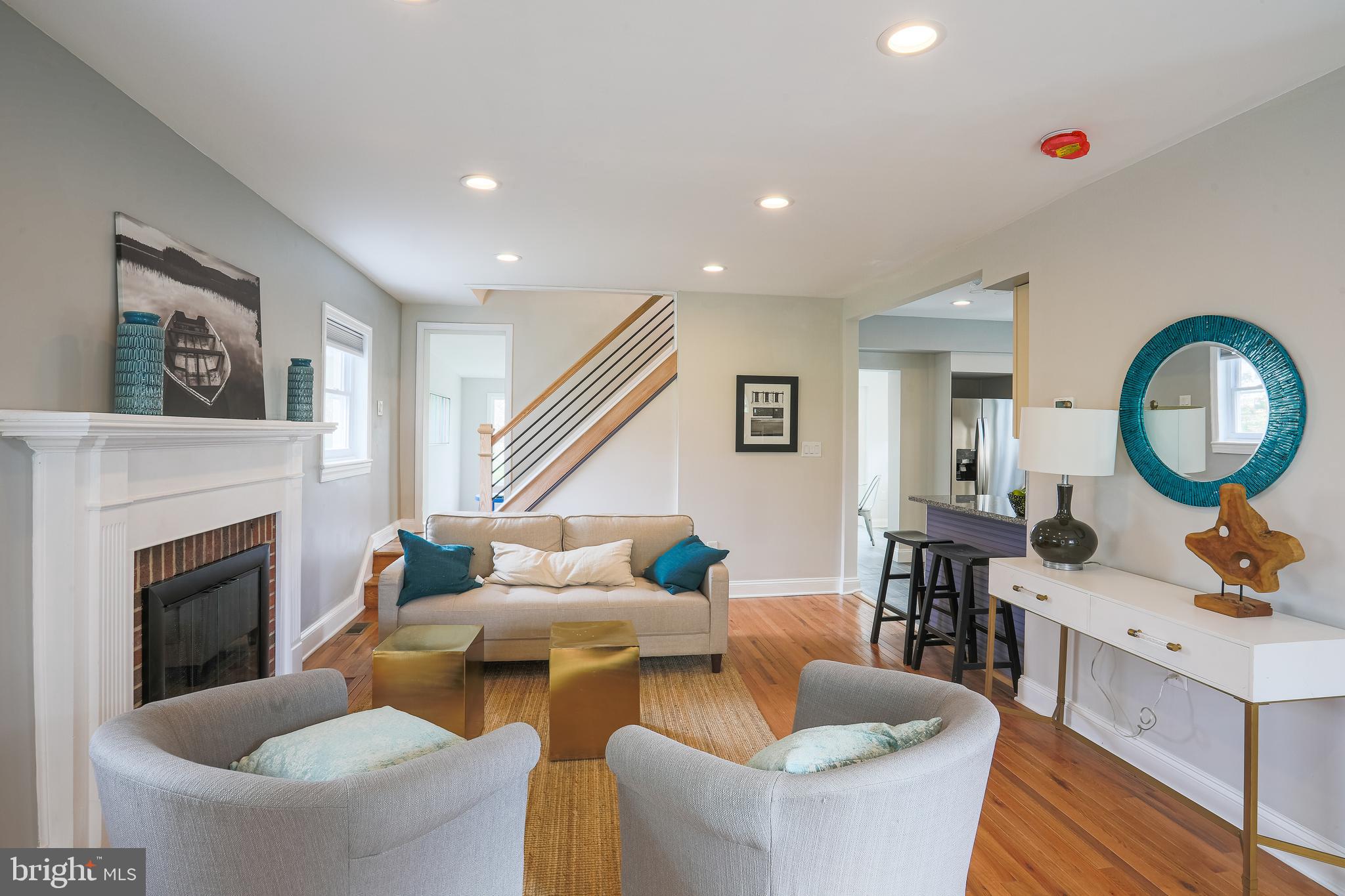 IDLEWOOD - Residential