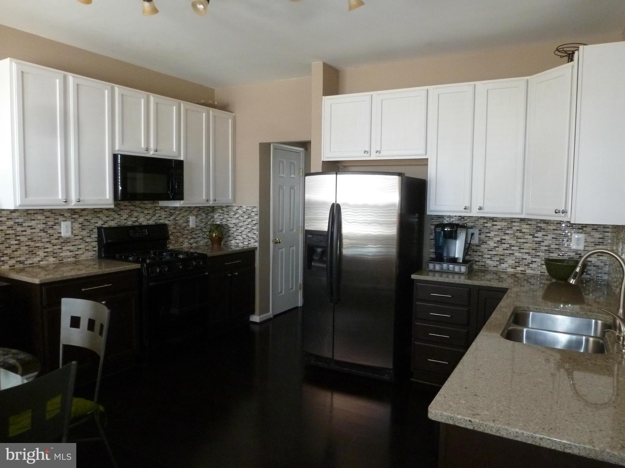 KINGSVIEW RIDGE - Residential