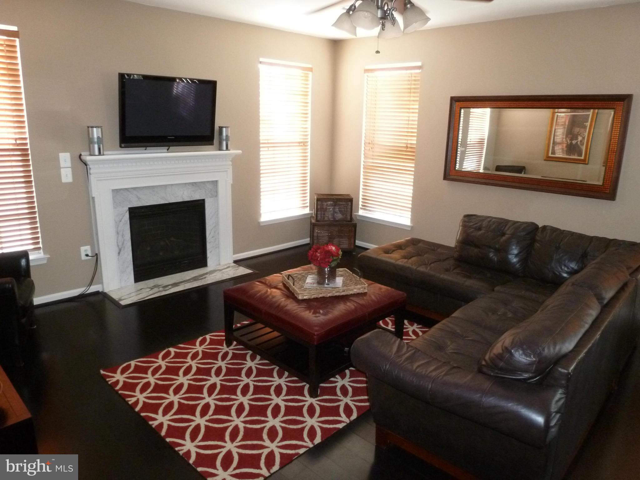 KINGSVIEW RIDGE - Residential