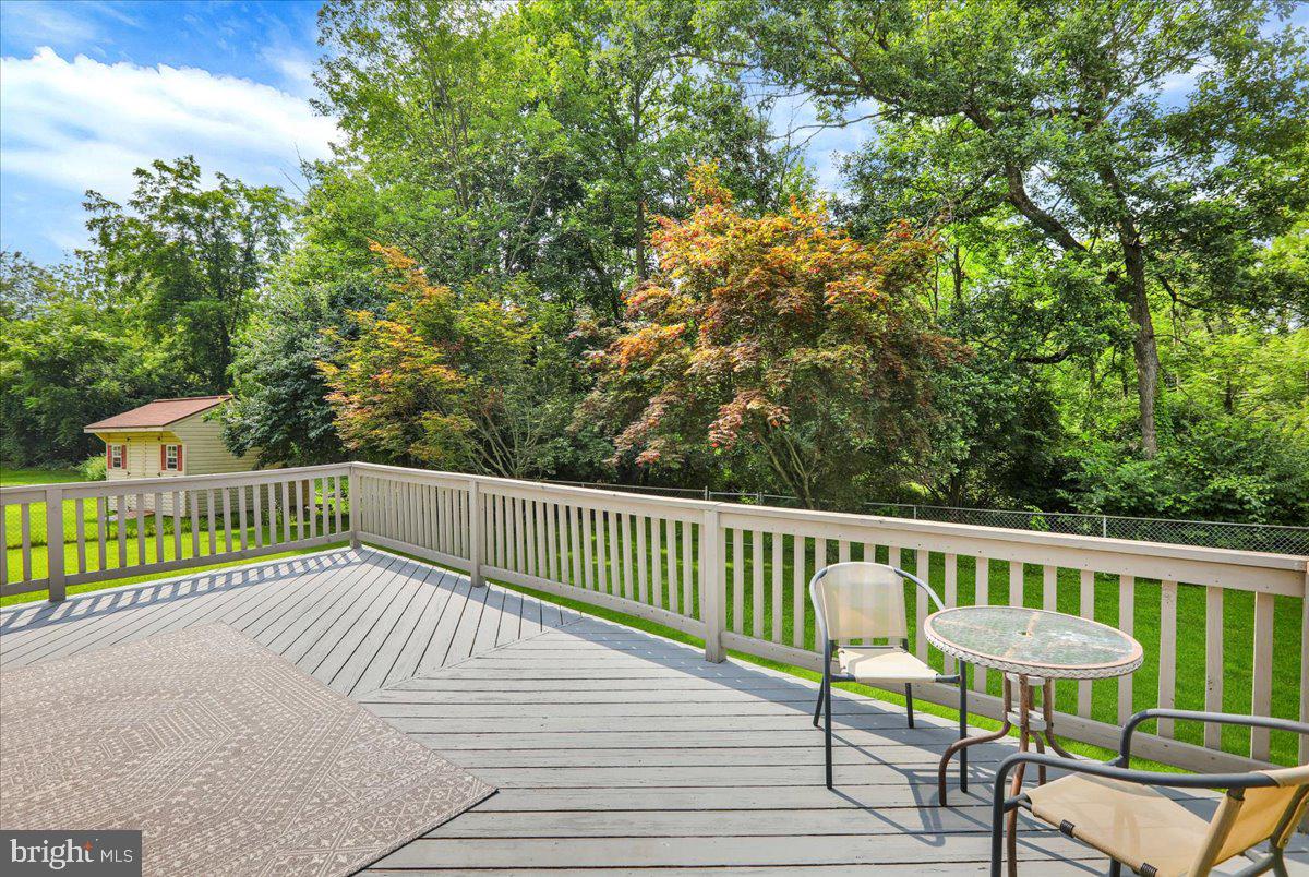 WHEATON HEIGHTS - Residential