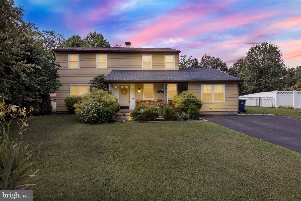 WHEATON HEIGHTS - Residential