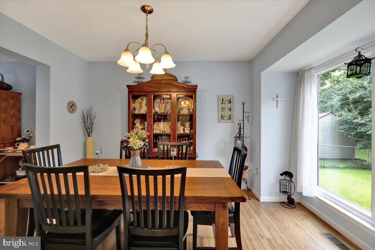 WHEATON HEIGHTS - Residential