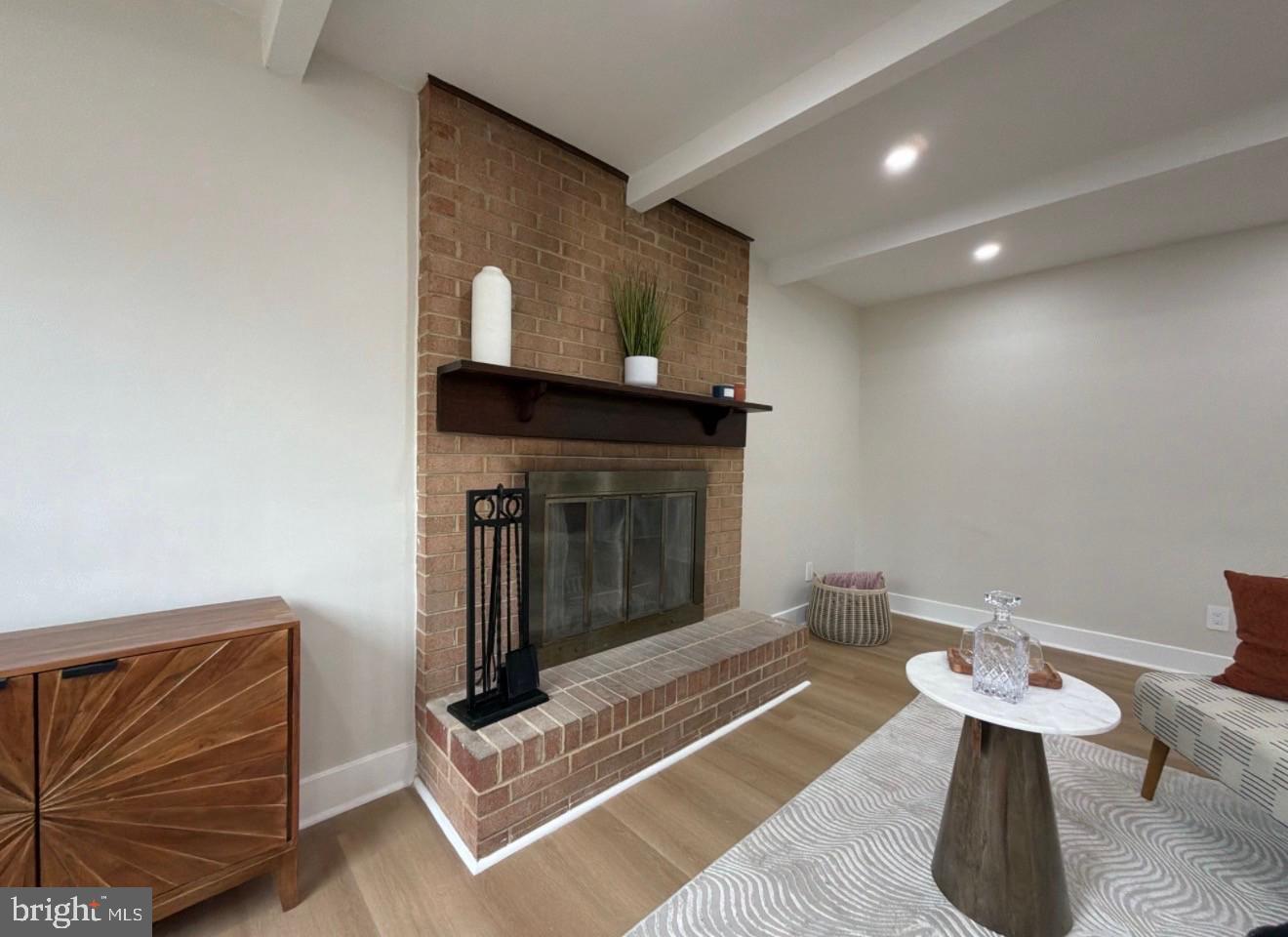 TANTALLON HILLS - Residential