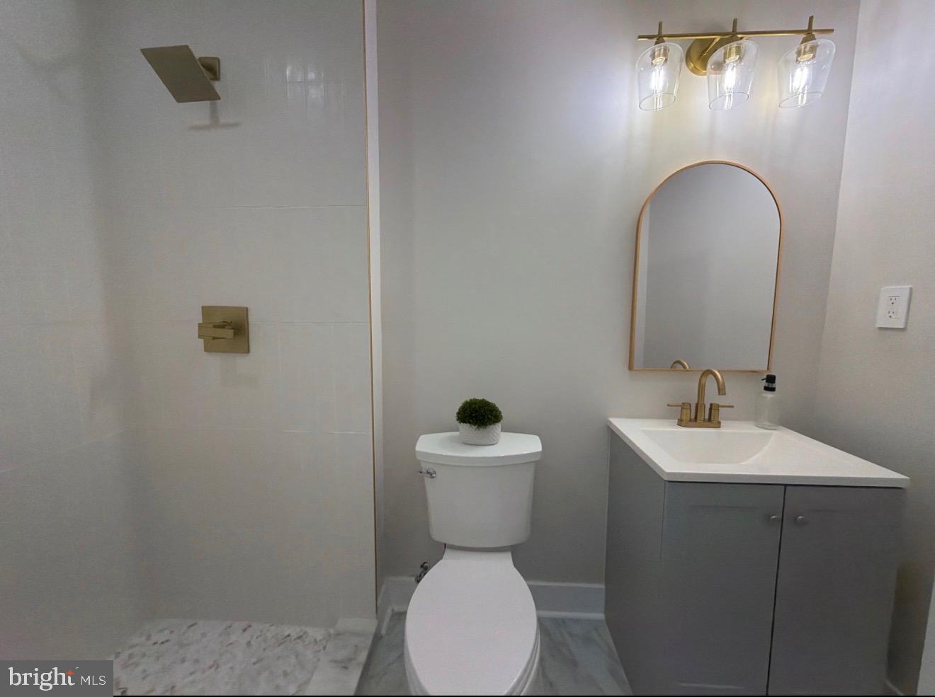 TANTALLON HILLS - Residential