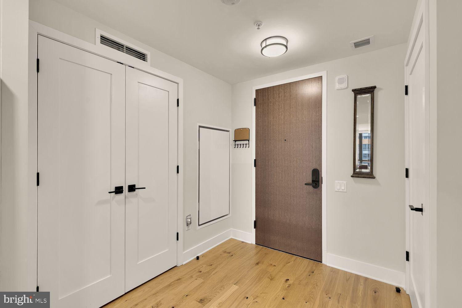 1211 VAN STREET SE 608