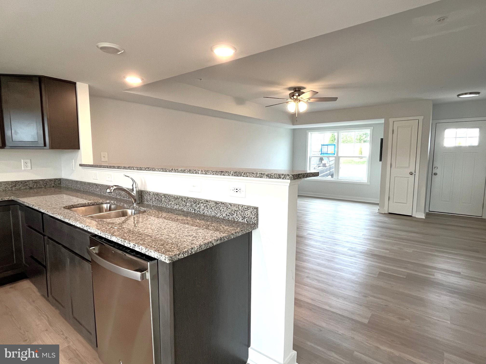 HERITAGE HILLS - Residential