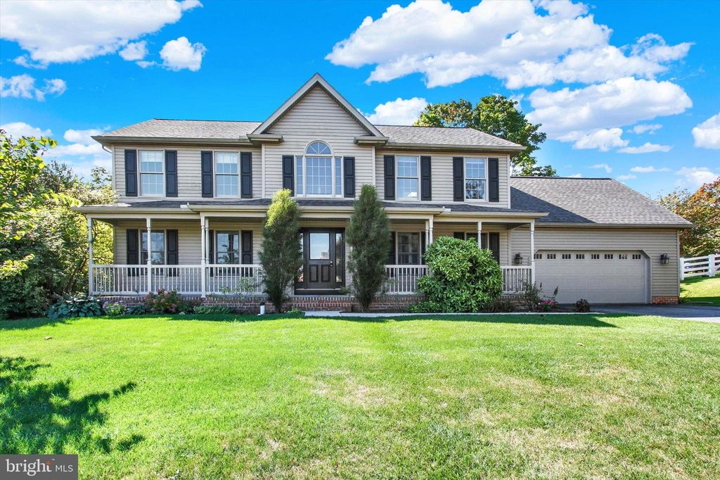 Photo of 2 Holiday Drive, SHREWSBURY, PA 17361 (MLS # PAYK2088728)