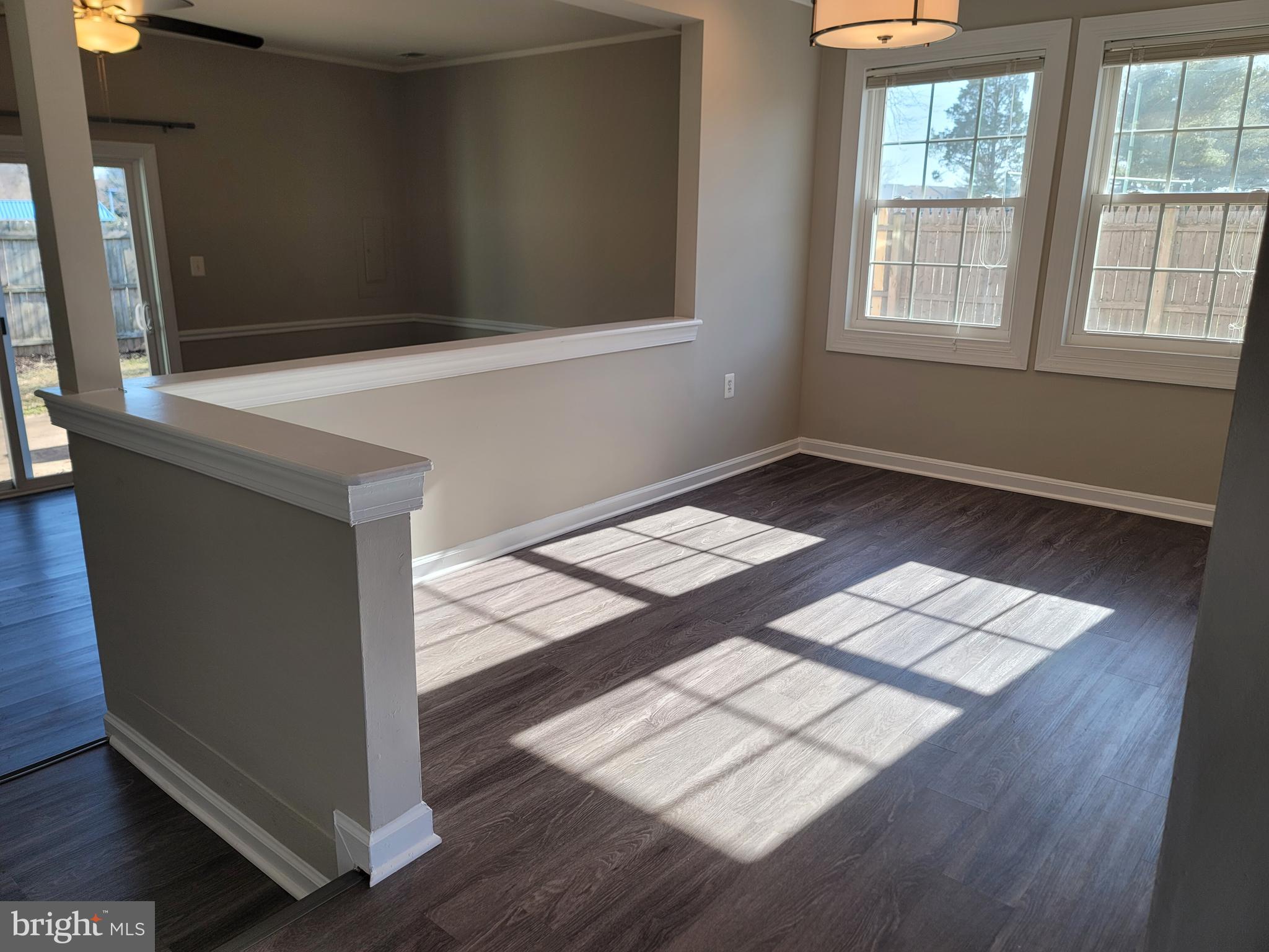 ASHTON GLEN - Residential Lease