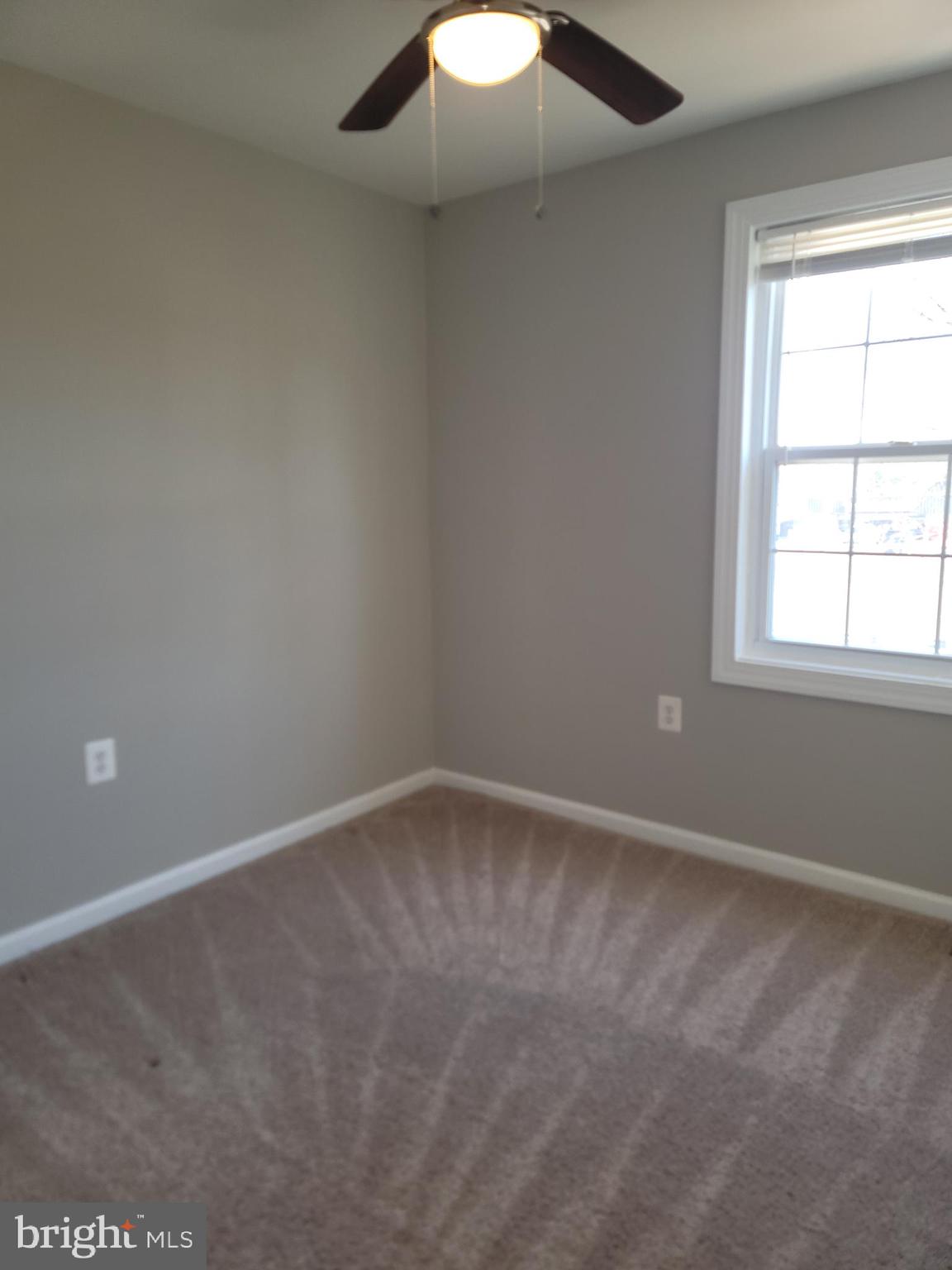 ASHTON GLEN - Residential Lease