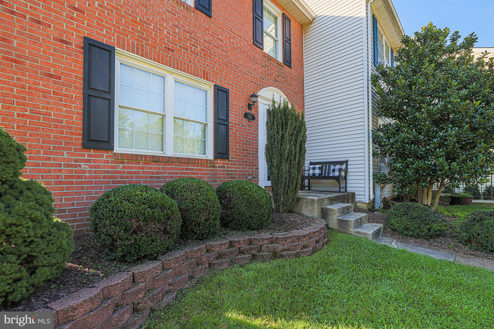 9421 KILBRIDE COURT